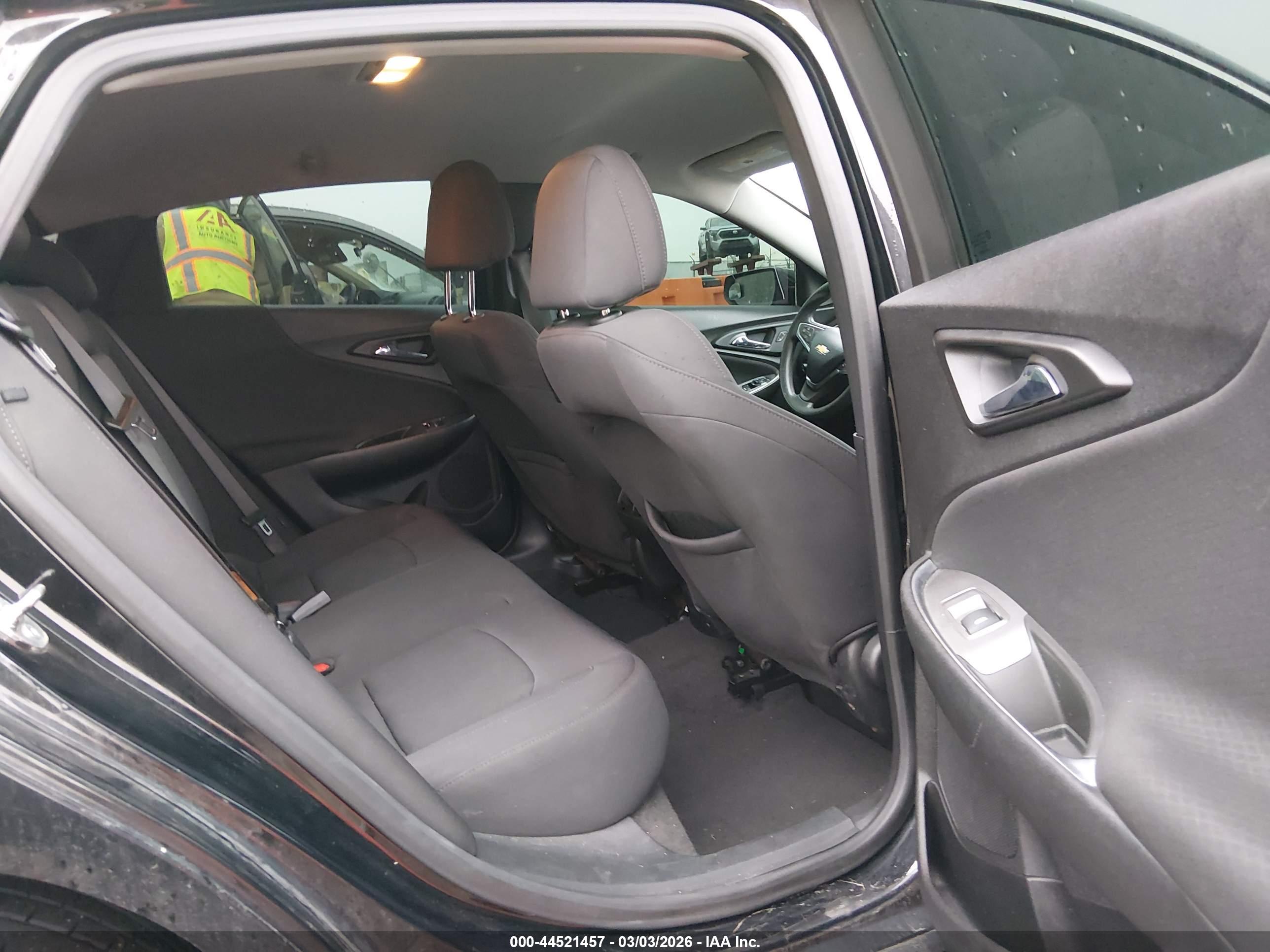 CHEVROLET MALIBU image 8