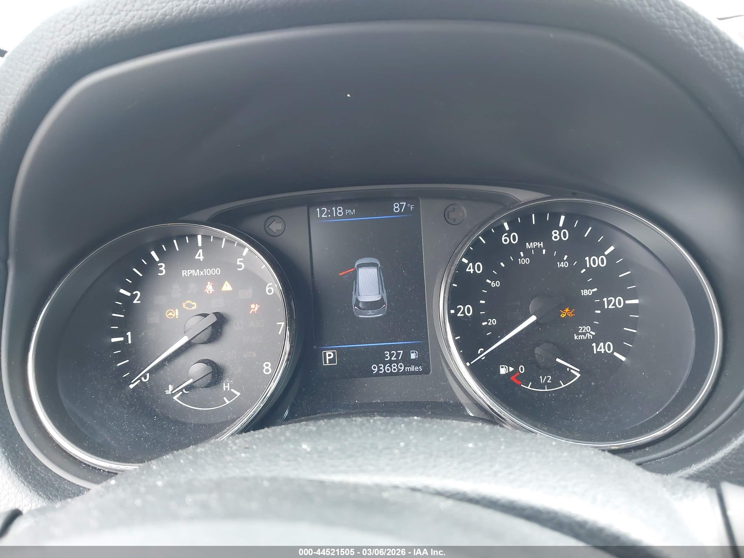 NISSAN ROGUE image 7