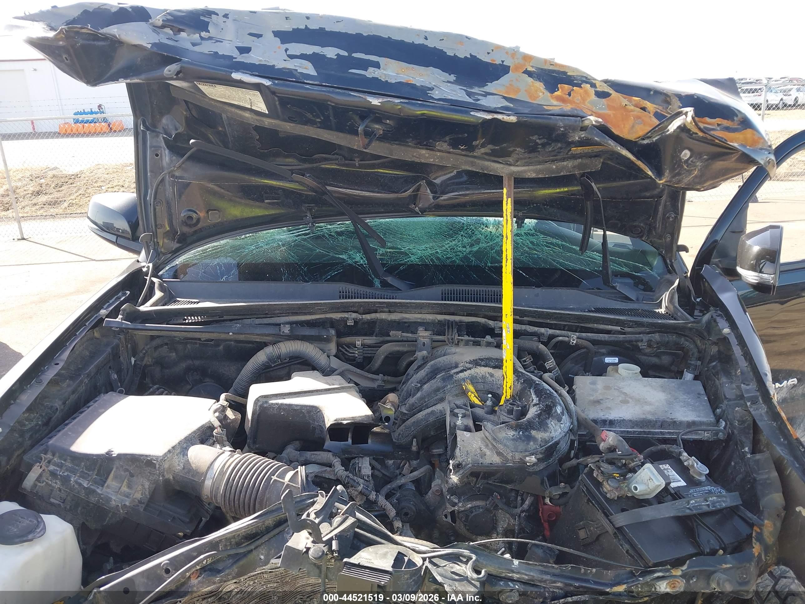 TOYOTA TACOMA image 10