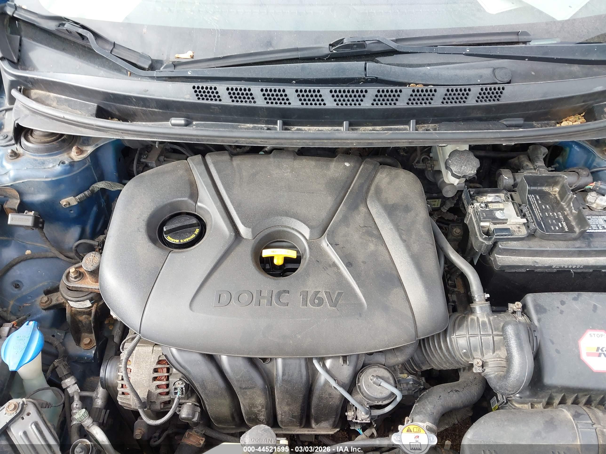 HYUNDAI ELANTRA image 10