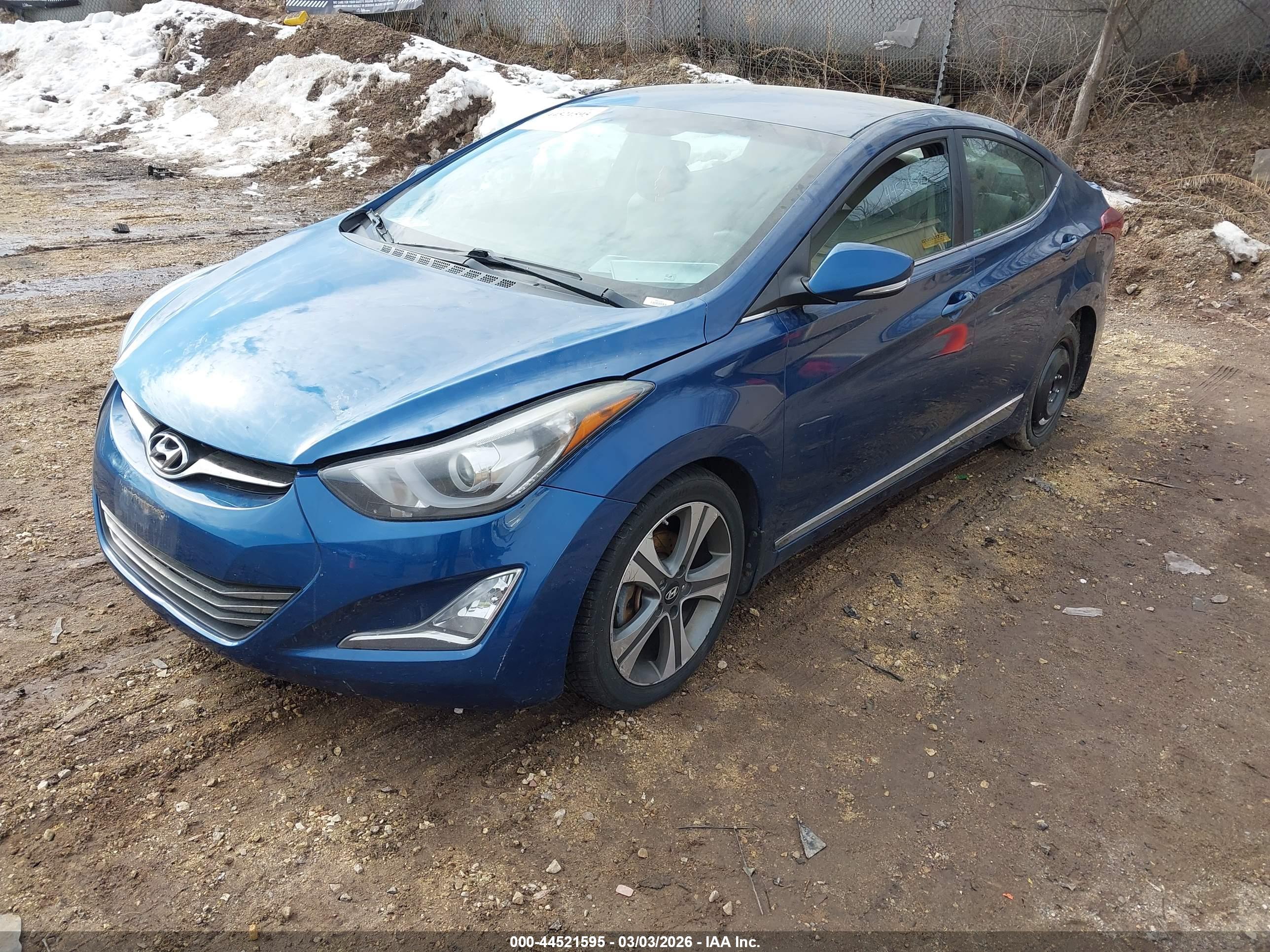 HYUNDAI ELANTRA image 2