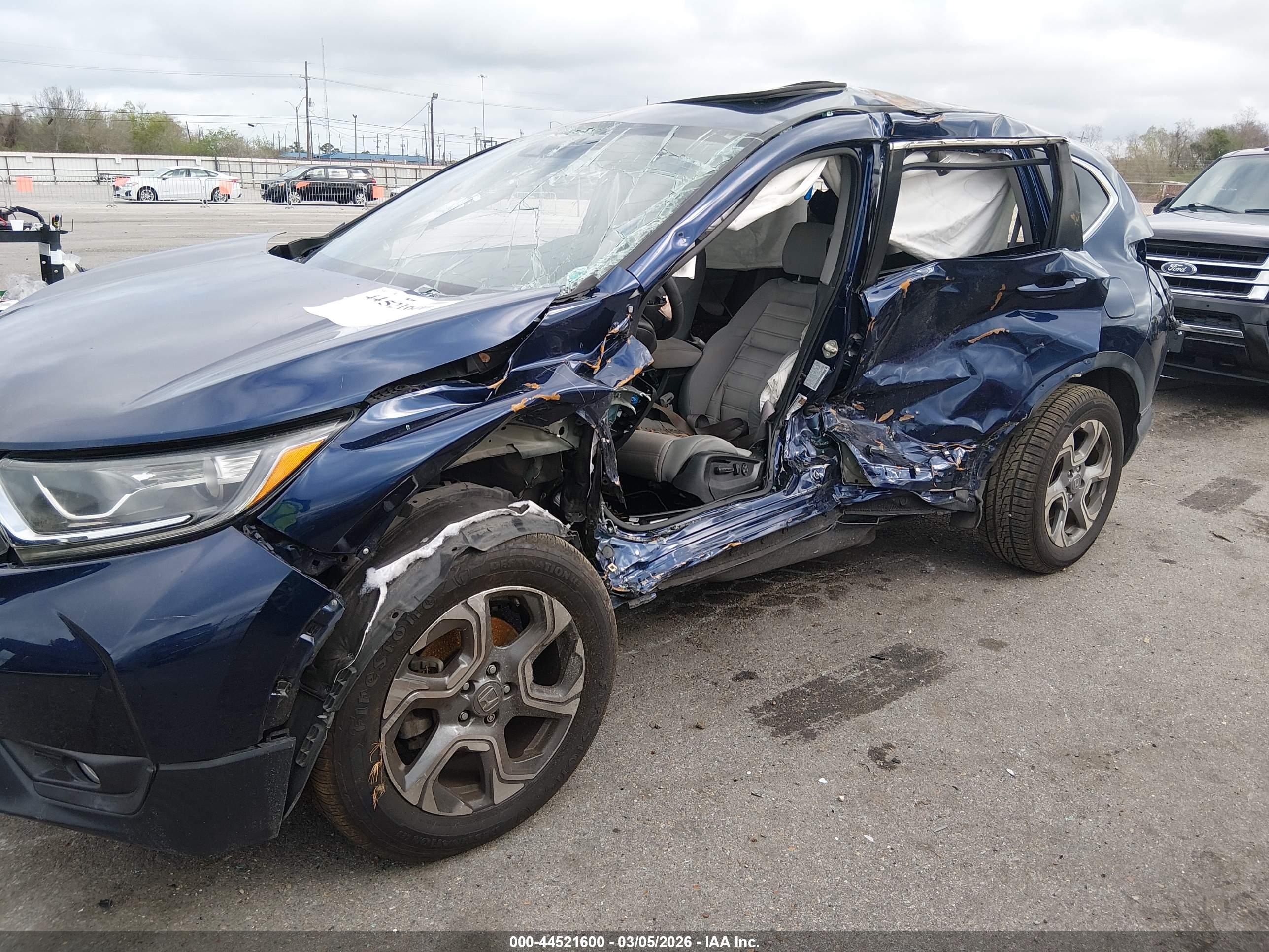 HONDA CR-V image 6