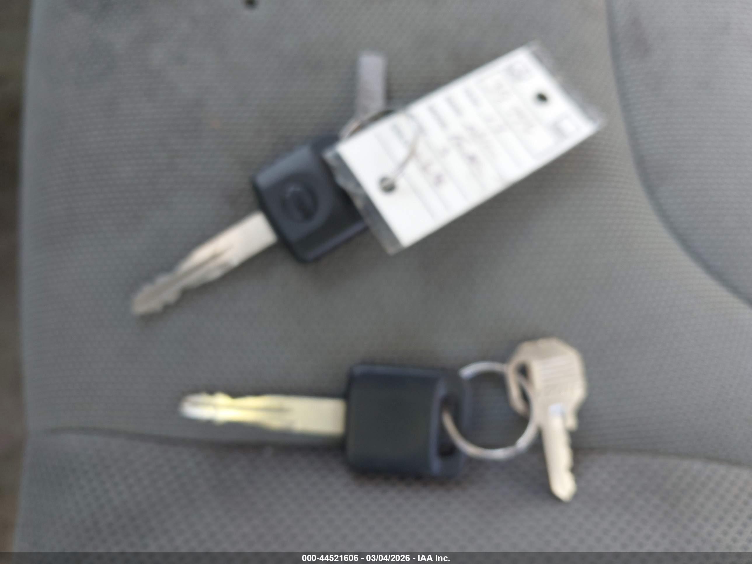 NISSAN FRONTIER image 11