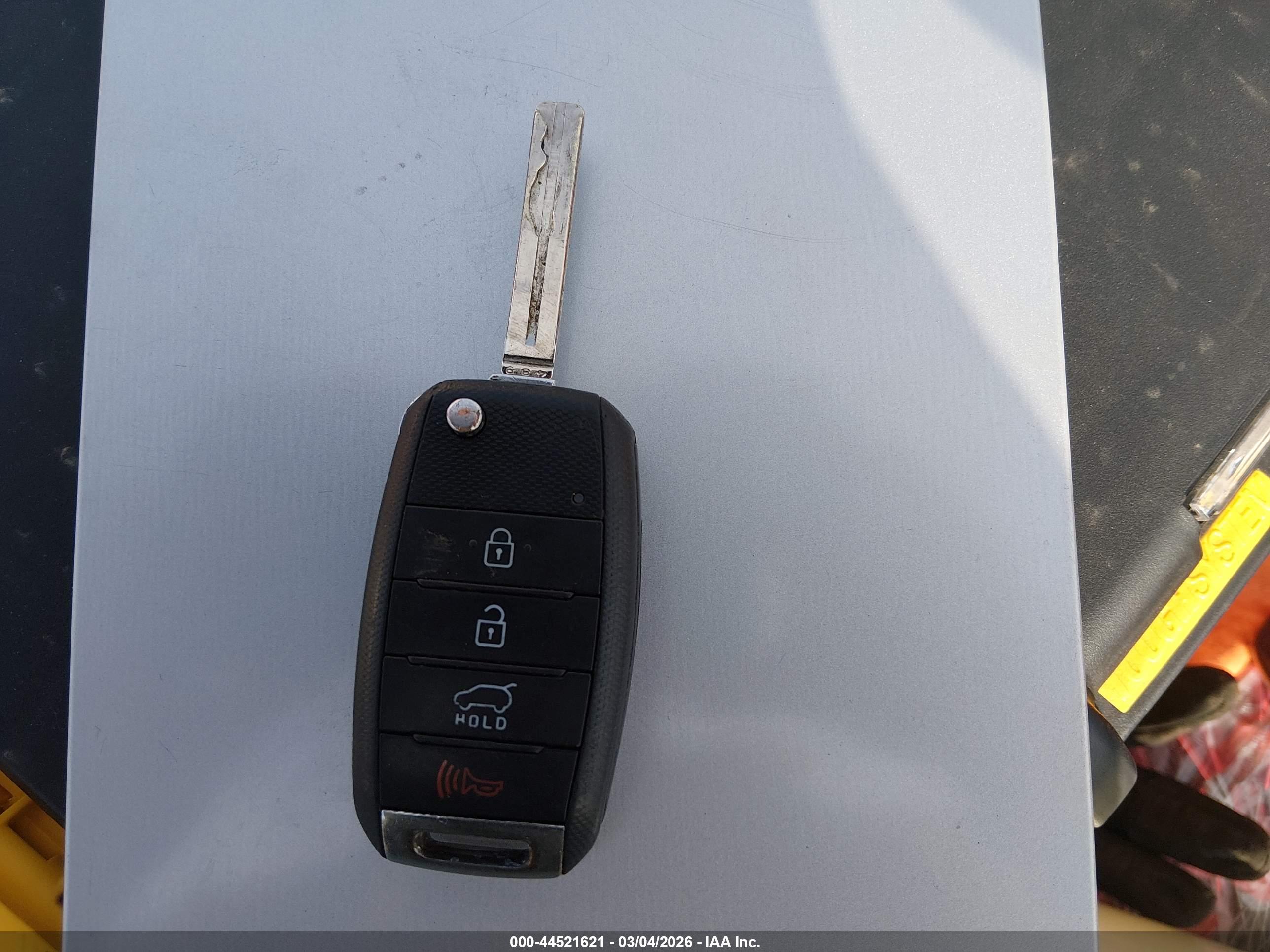 KIA SORENTO image 11
