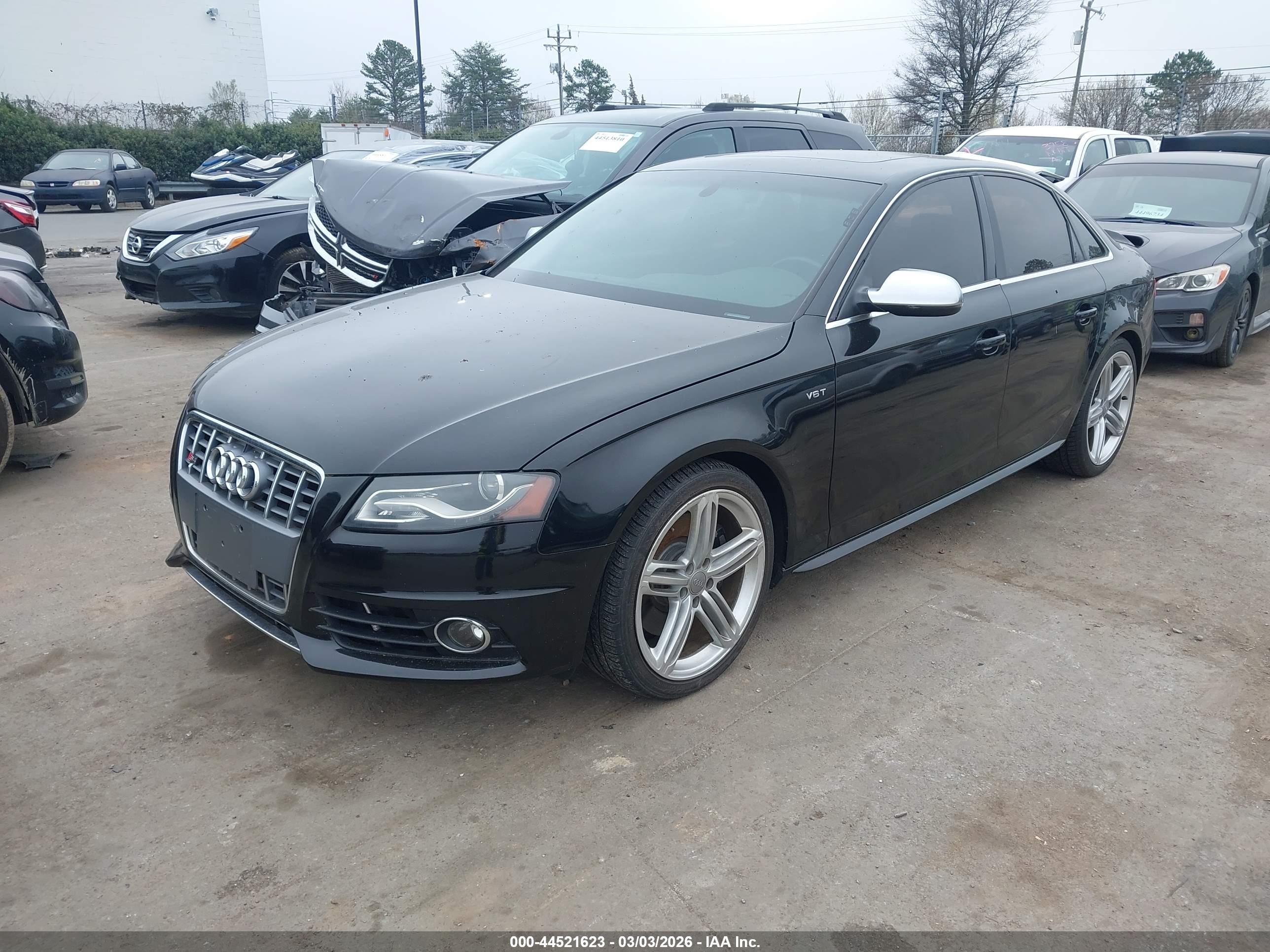 AUDI S4 image 2