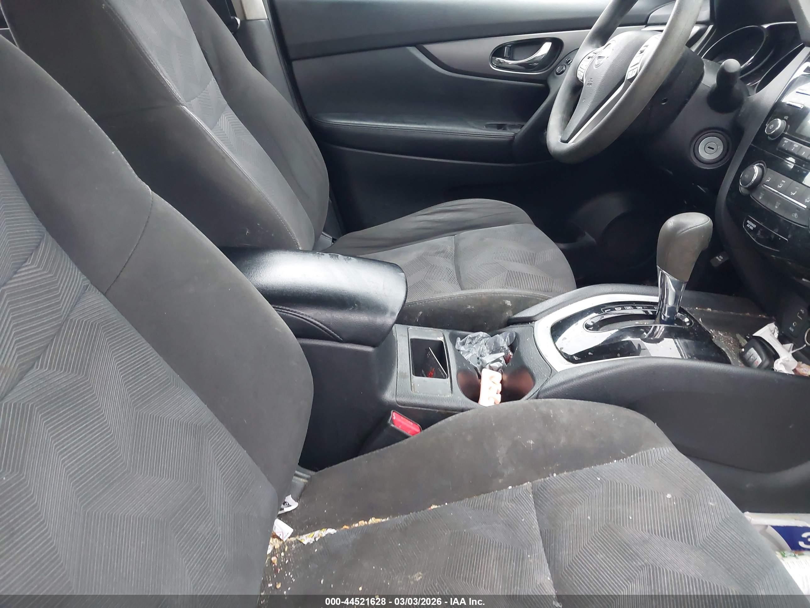 NISSAN ROGUE image 5