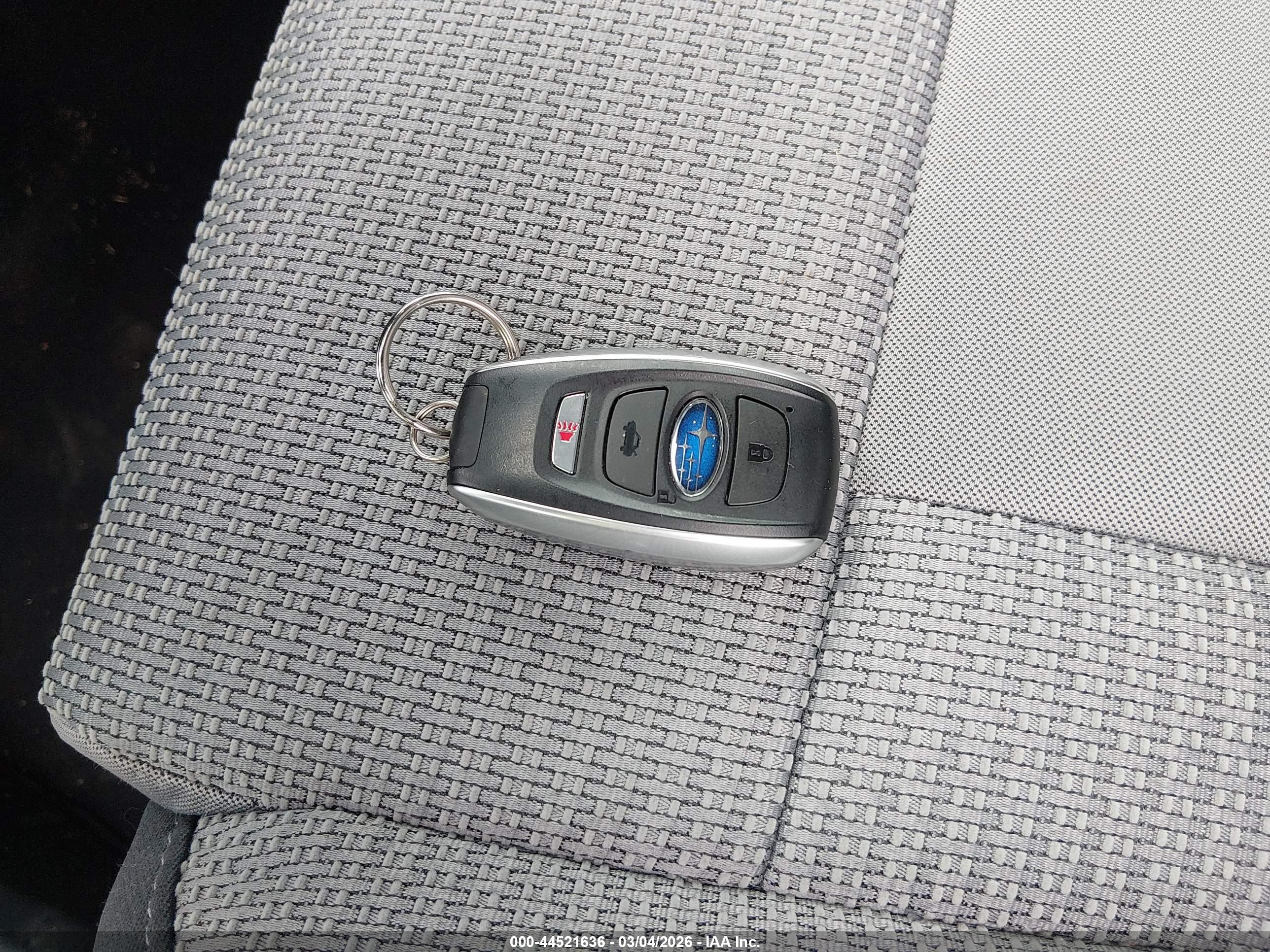 SUBARU OUTBACK image 11