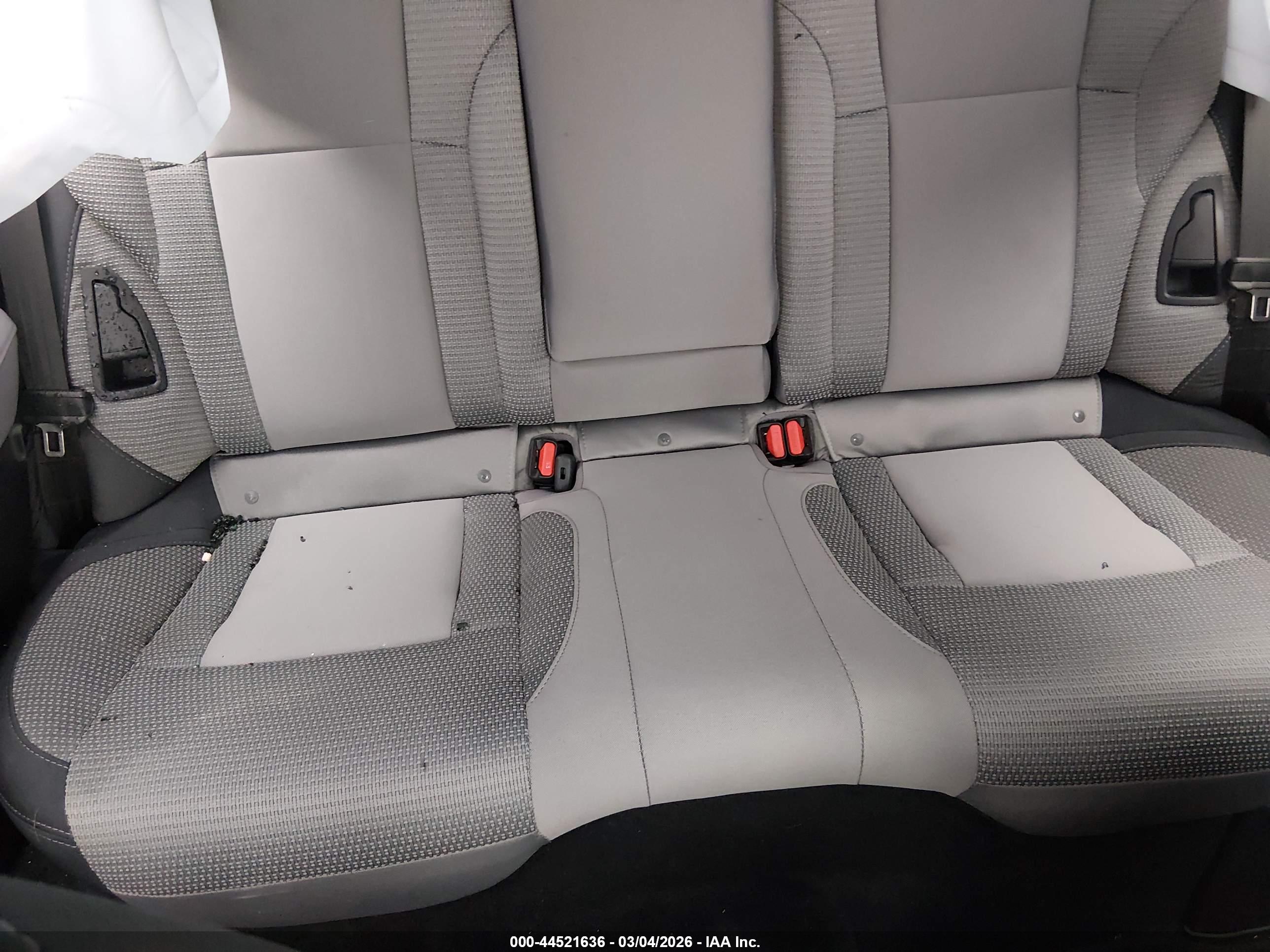 SUBARU OUTBACK image 8