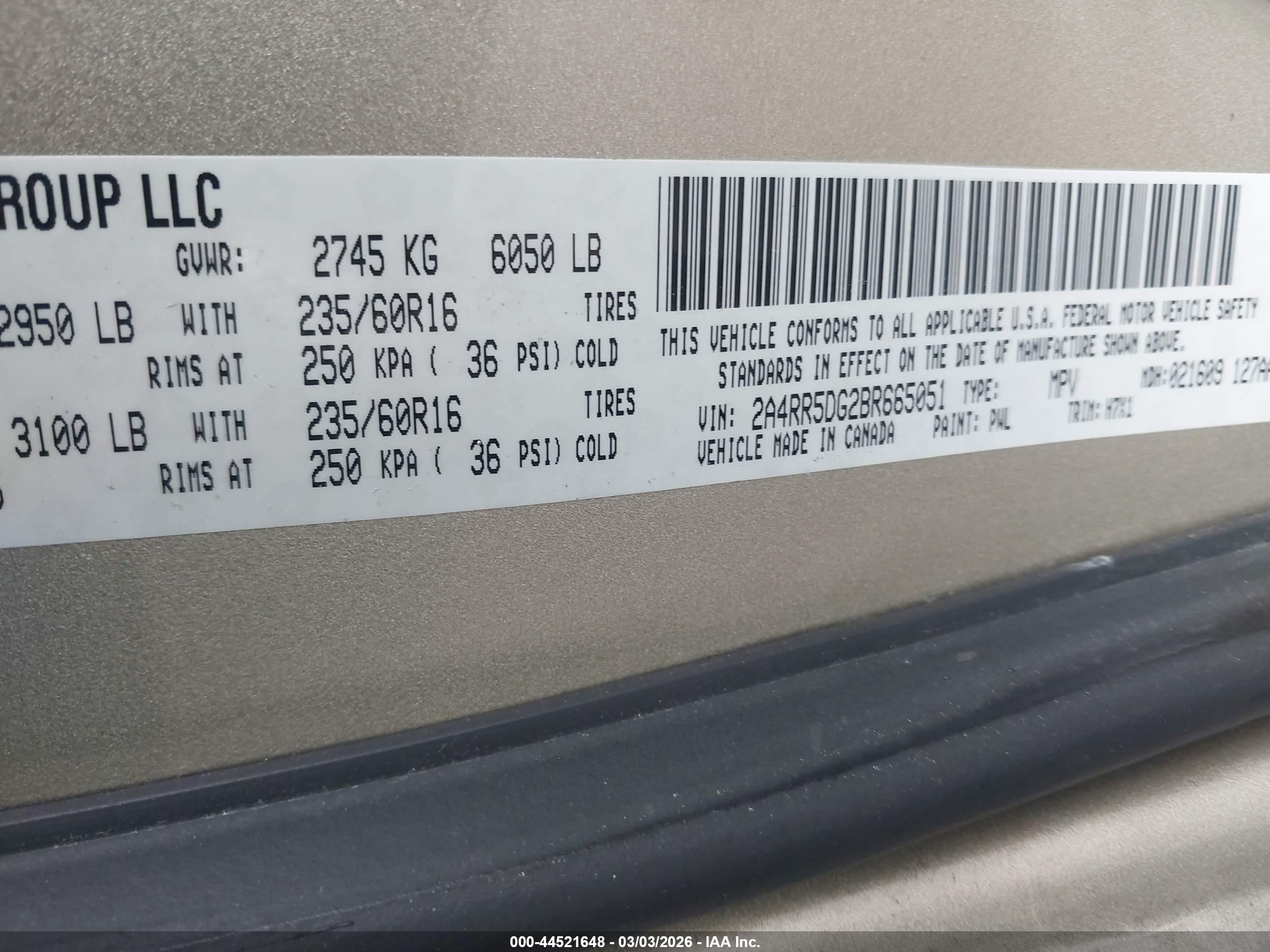 CHRYSLER TOWN image 9