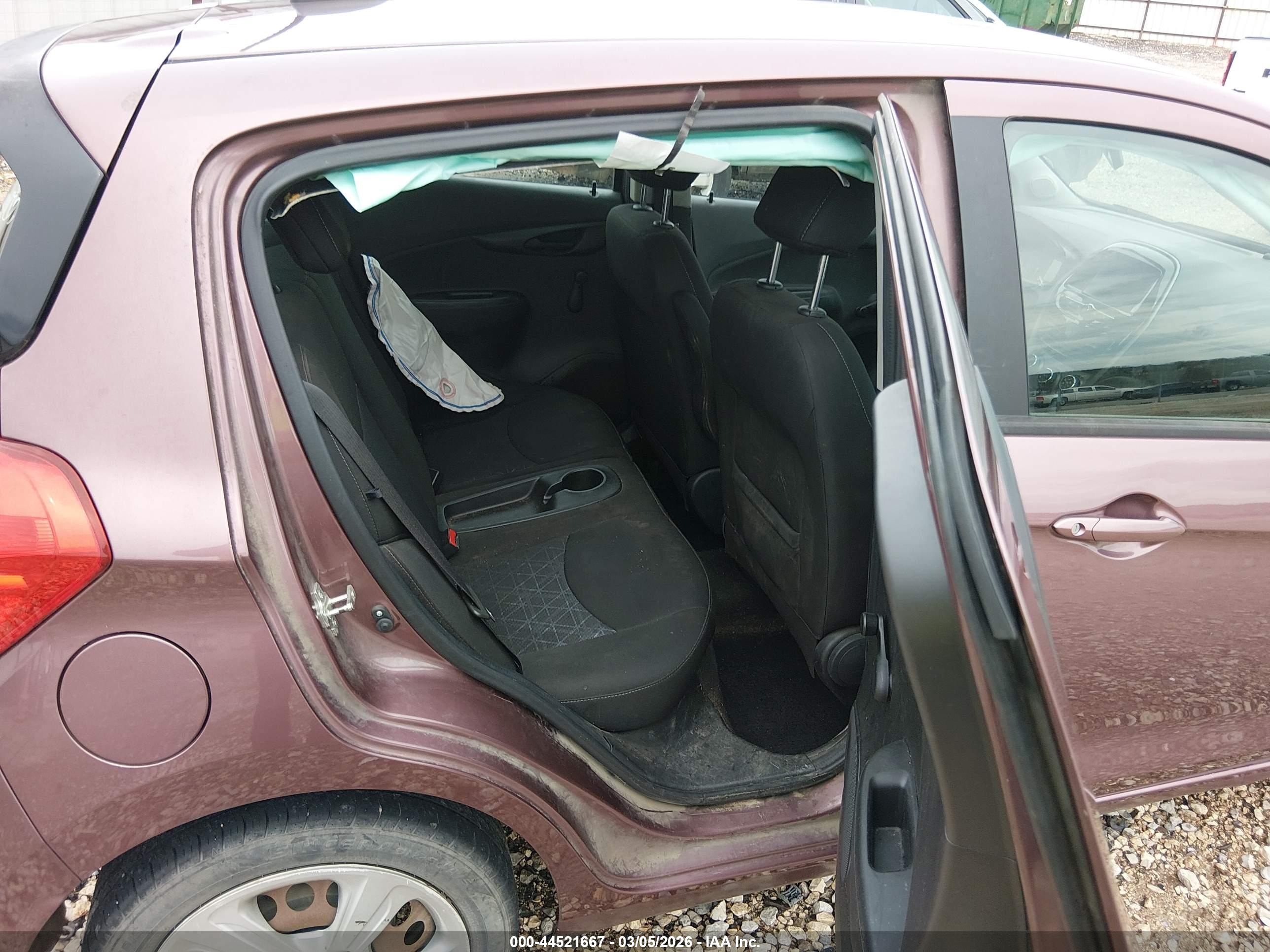 CHEVROLET SPARK image 8