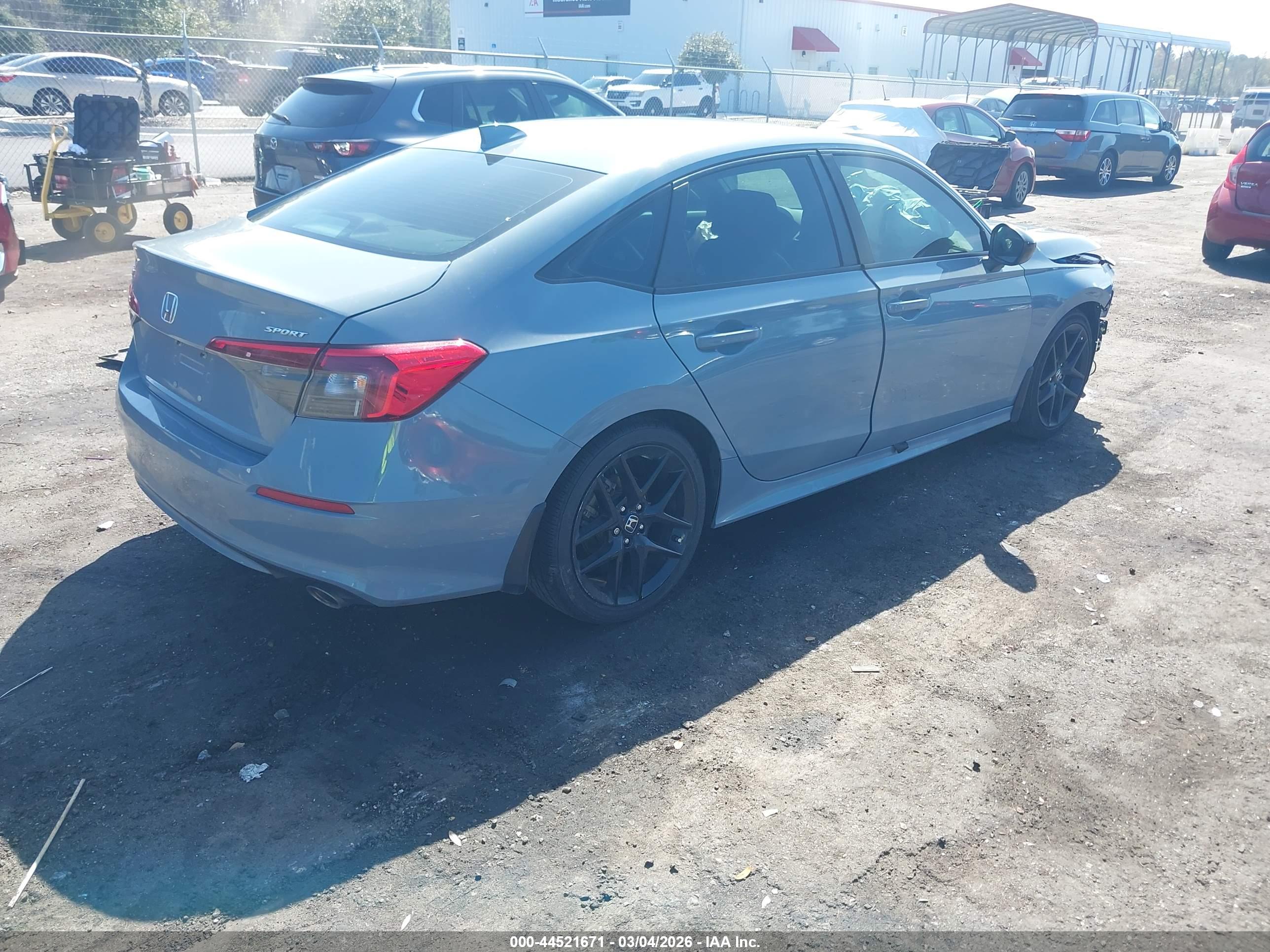 HONDA CIVIC image 4