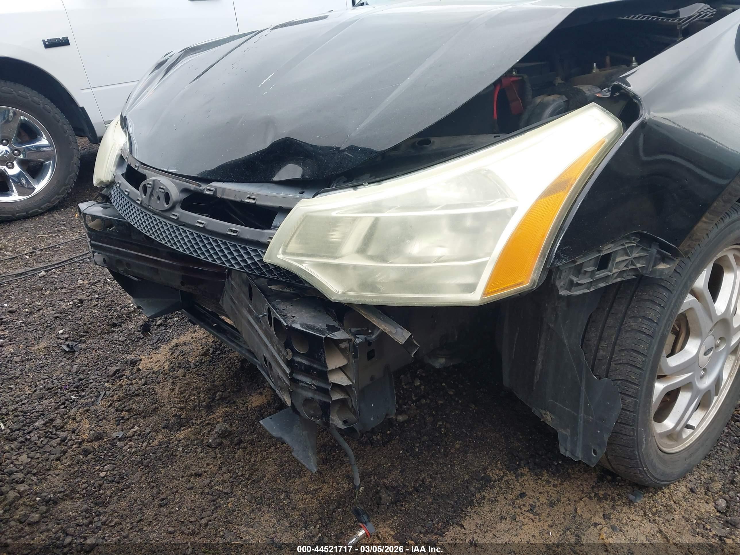 FORD FOCUS image 6