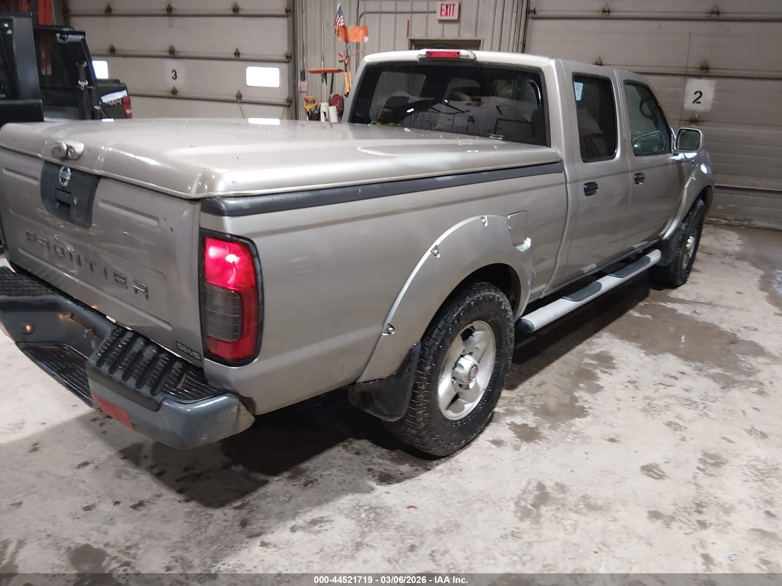 NISSAN FRONTIER image 4