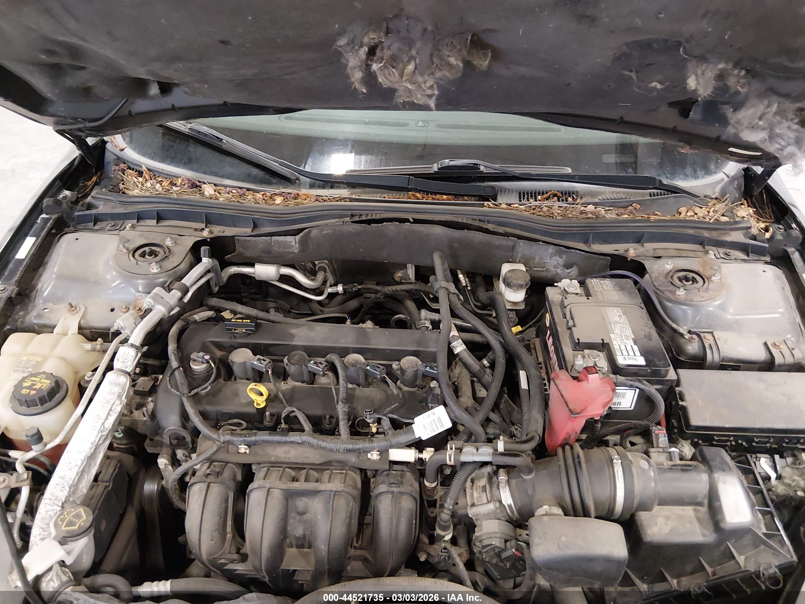 FORD FUSION image 10