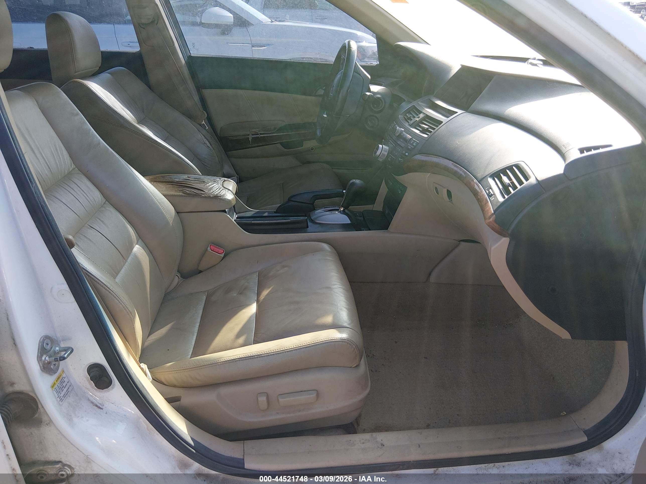 HONDA ACCORD image 5