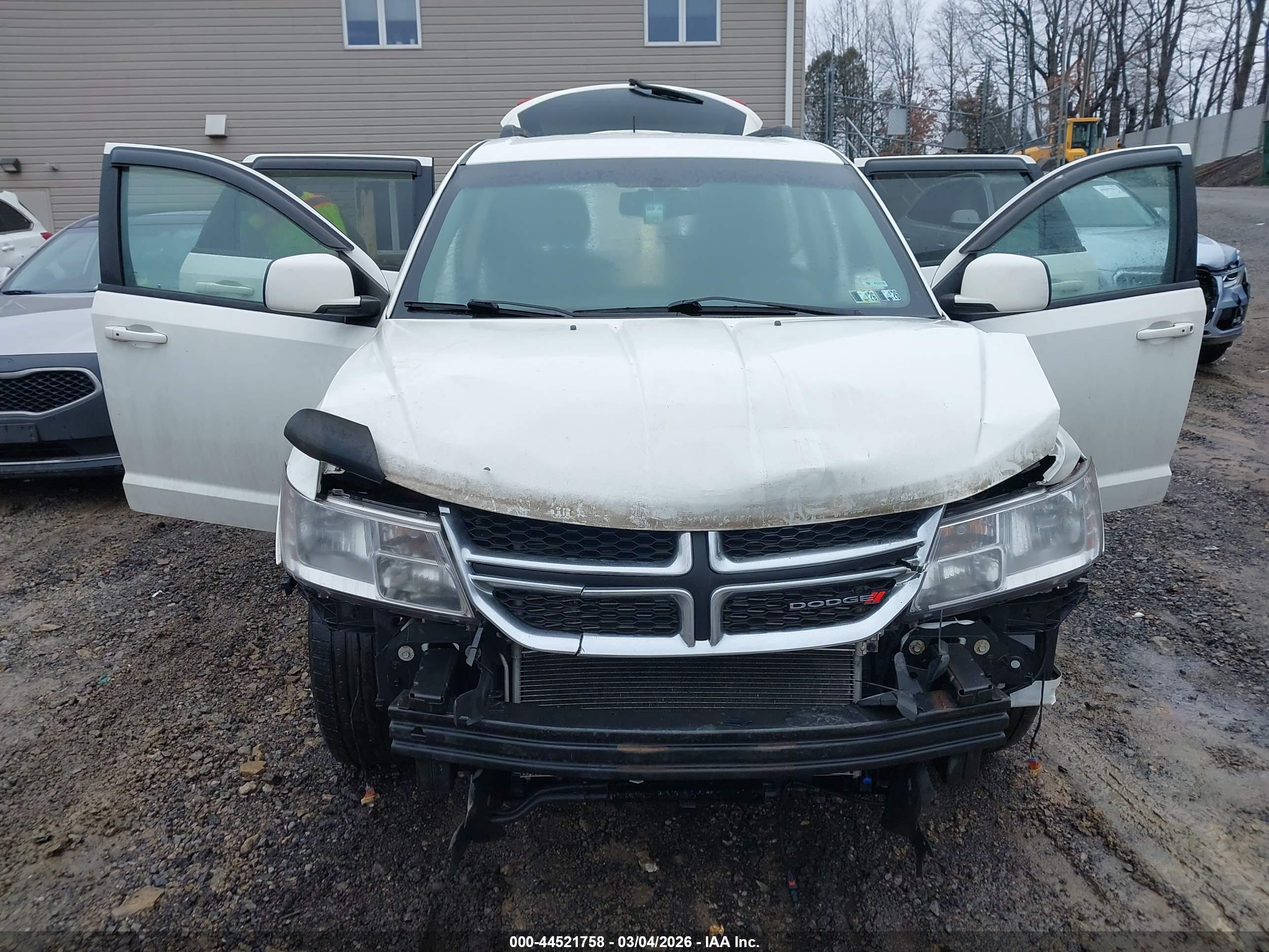 DODGE JOURNEY image 6