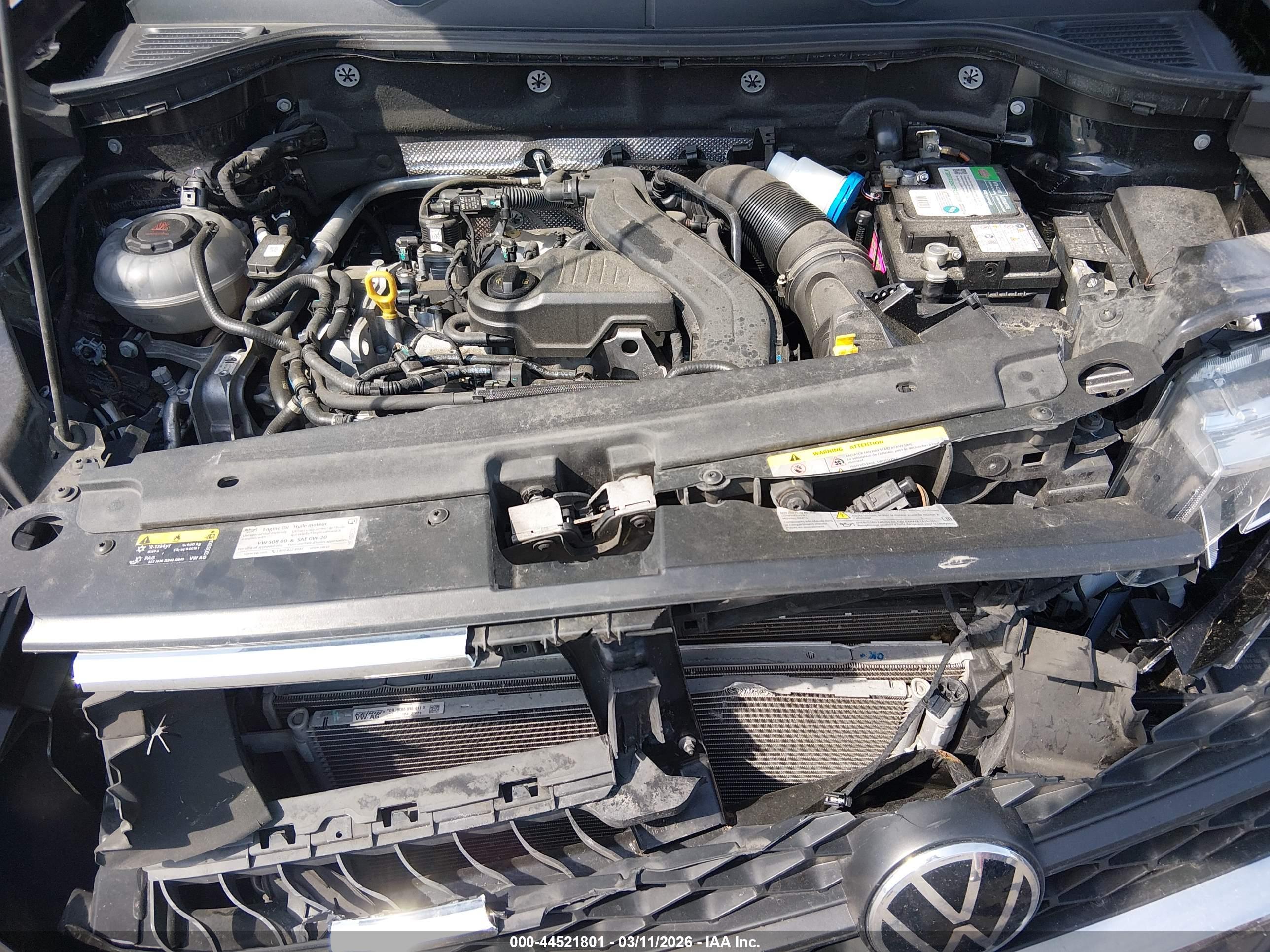 VOLKSWAGEN TAOS image 10