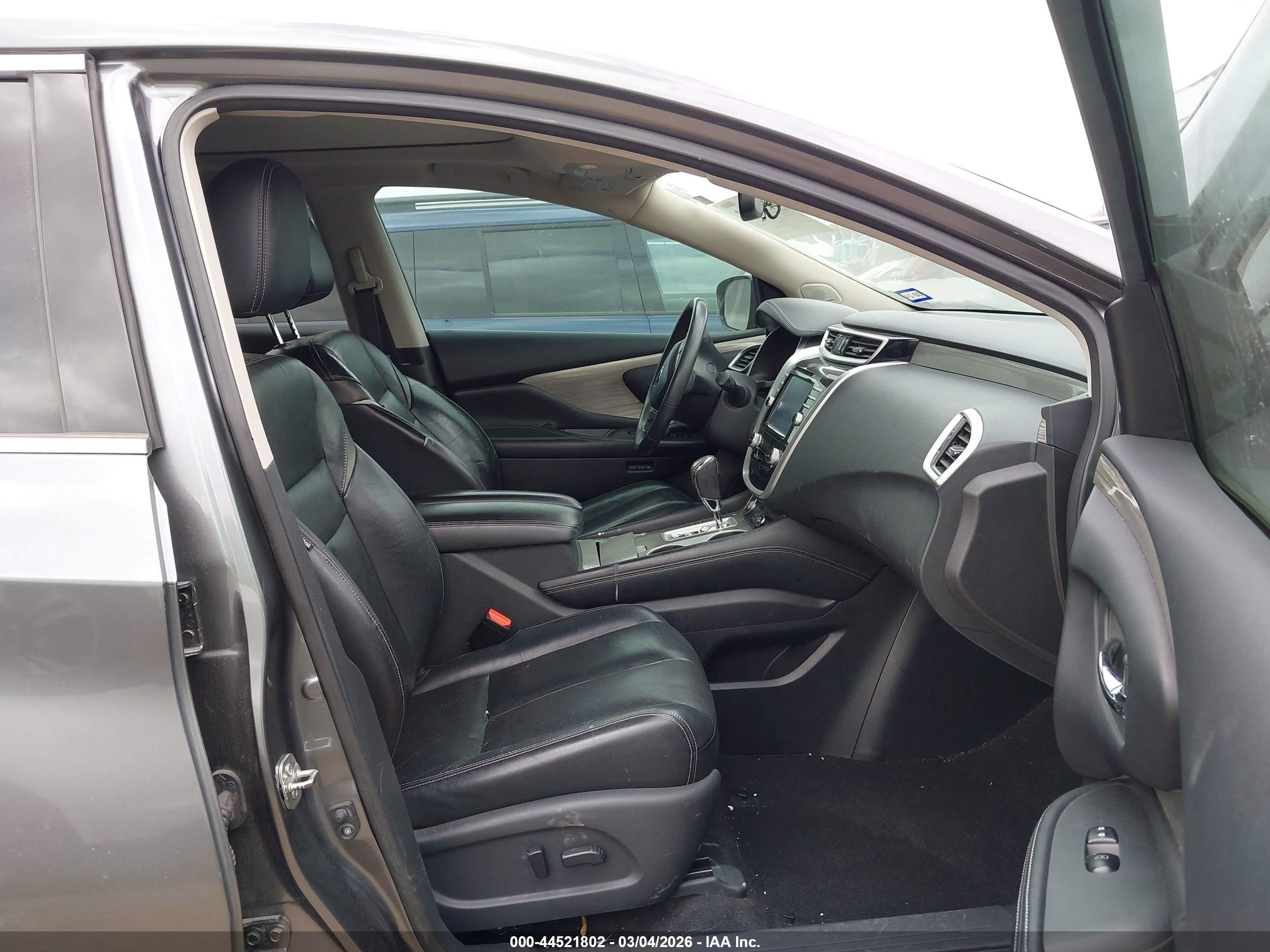 NISSAN MURANO image 5