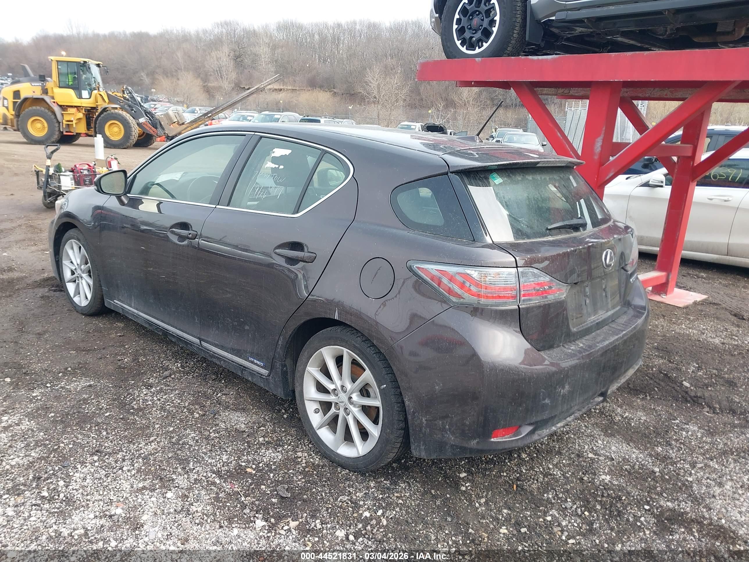 LEXUS CT image 3