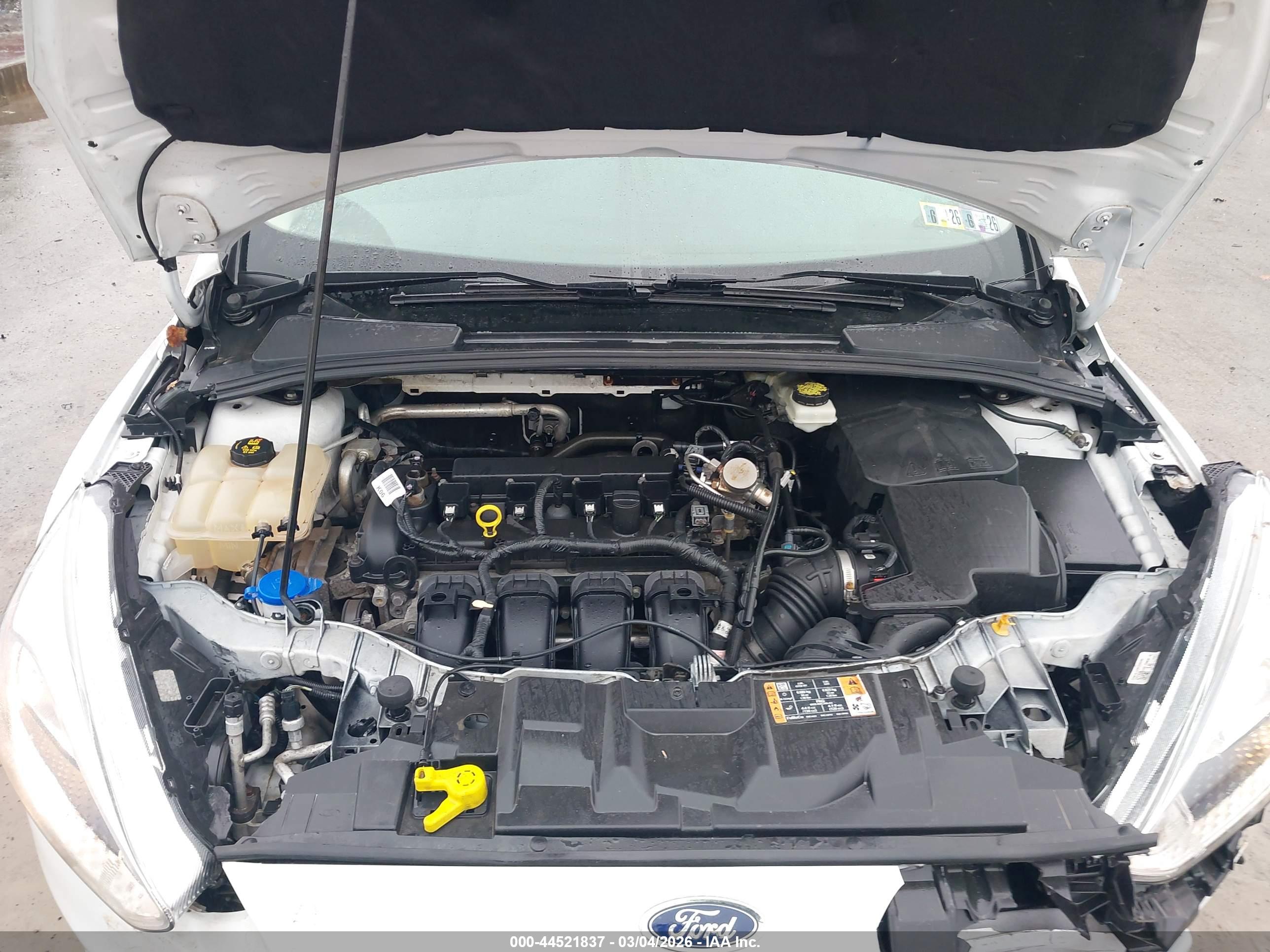 FORD FOCUS image 10