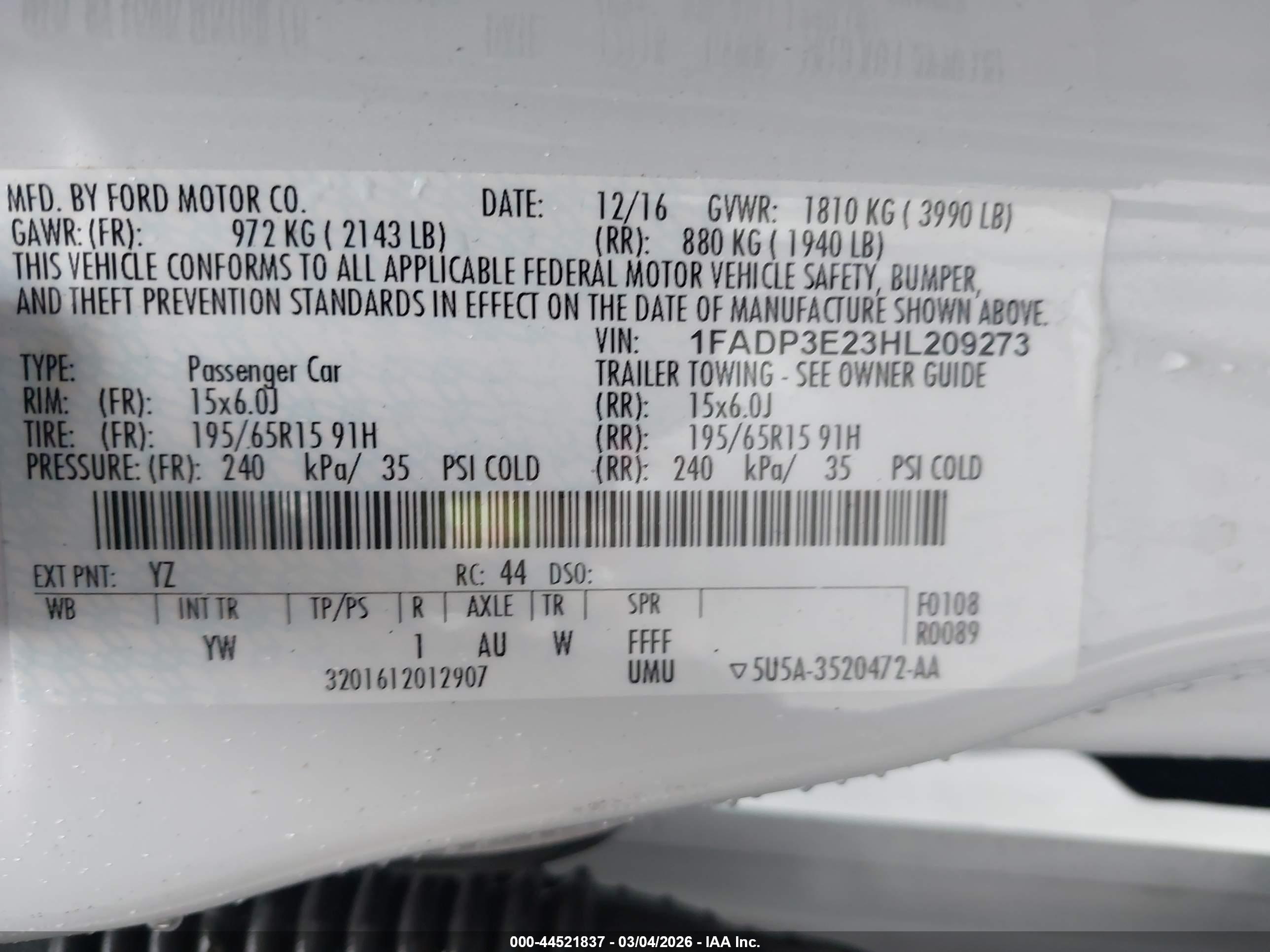FORD FOCUS image 9