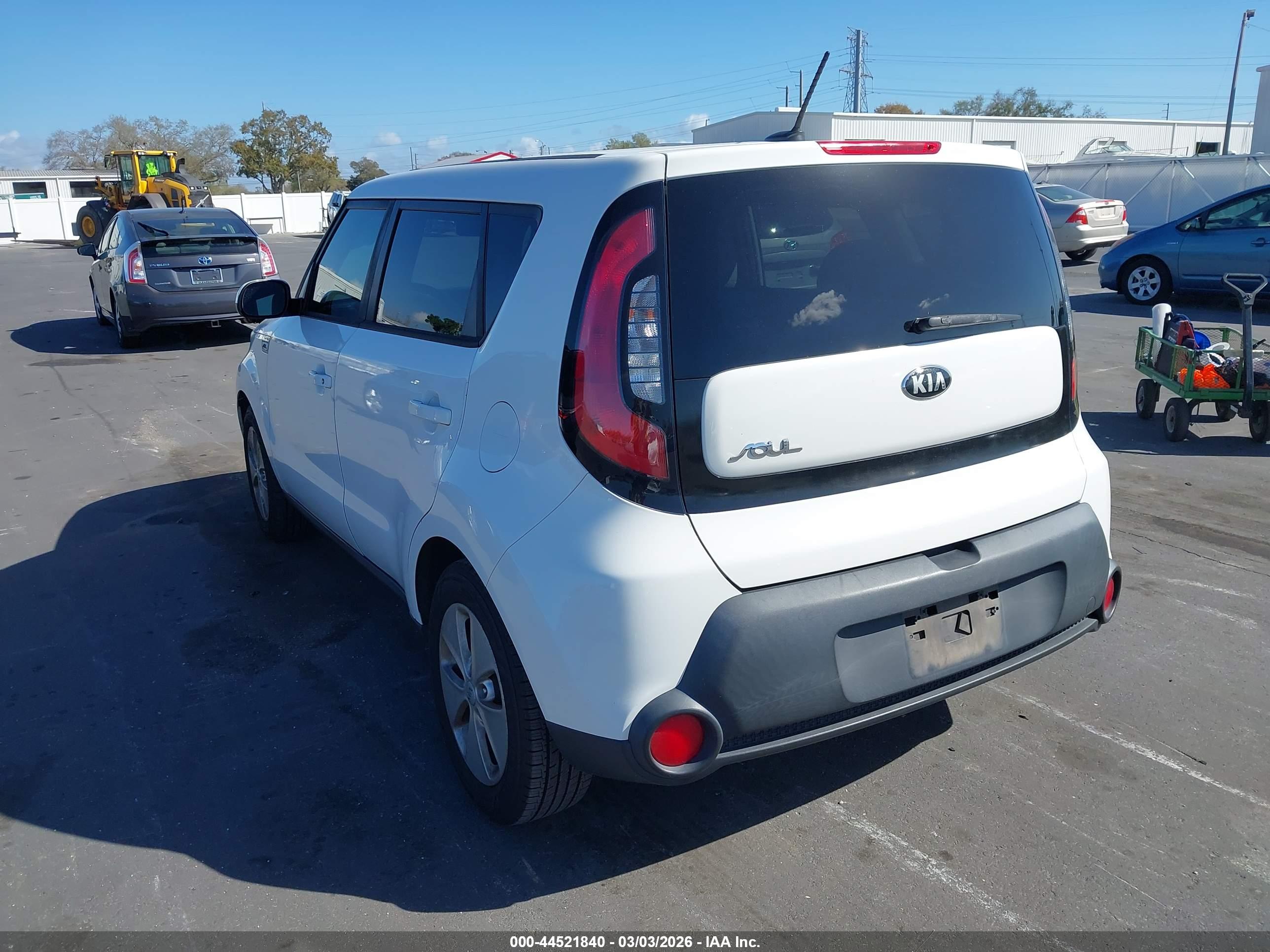 KIA SOUL image 3
