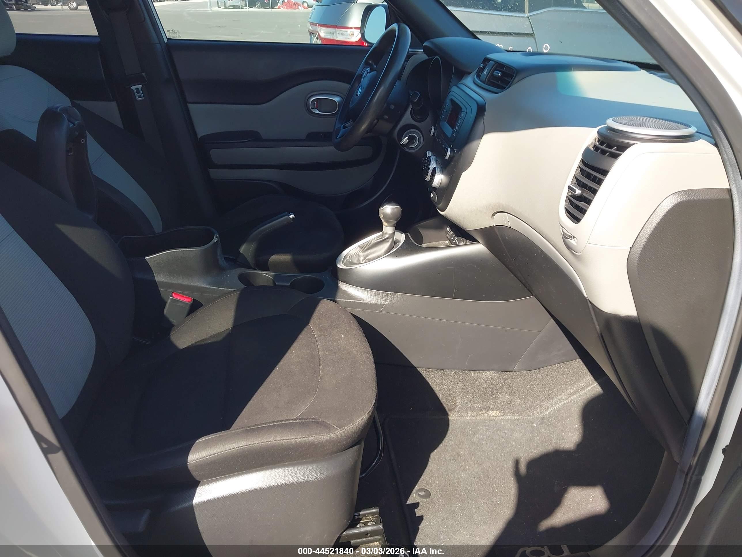 KIA SOUL image 5