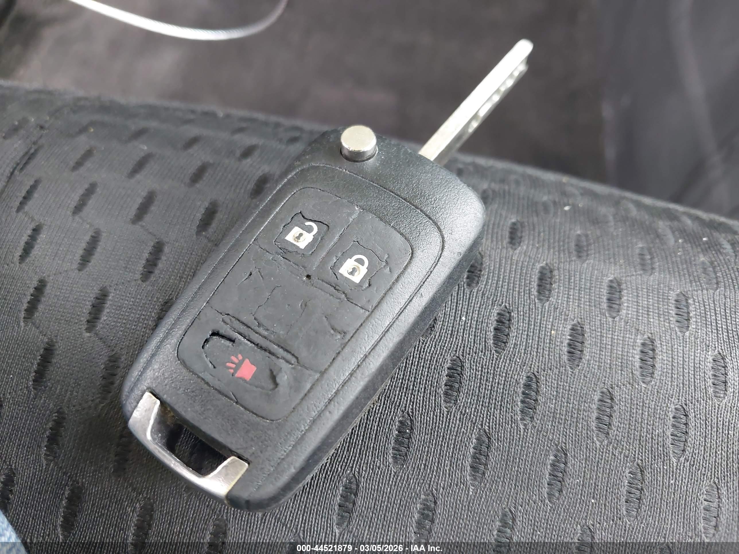CHEVROLET EQUINOX image 11