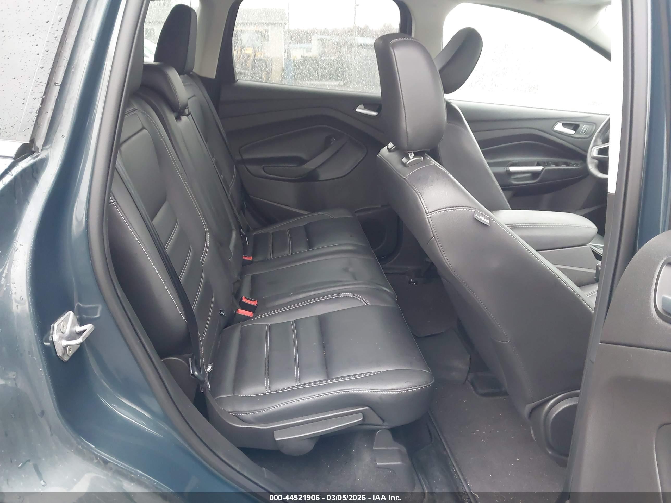 FORD ESCAPE image 8