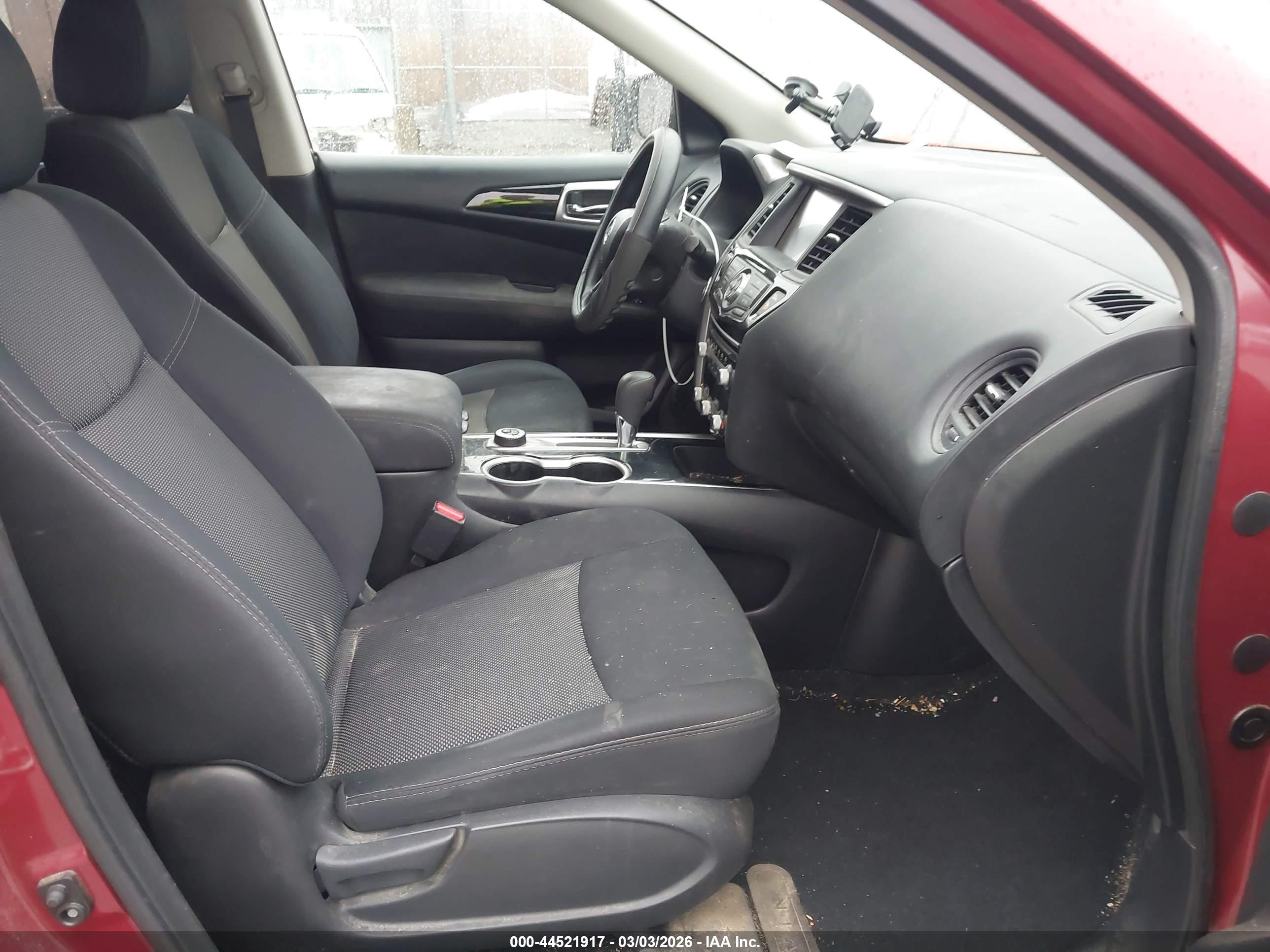 NISSAN PATHFINDER image 5