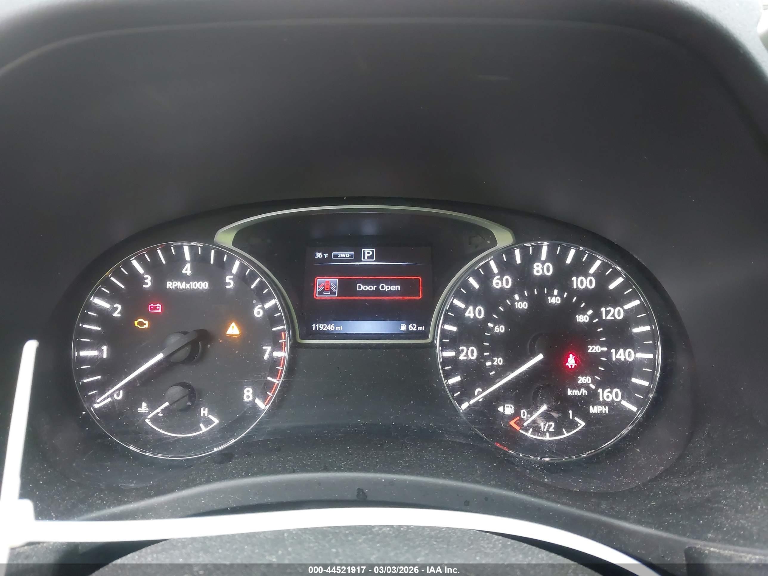 NISSAN PATHFINDER image 7