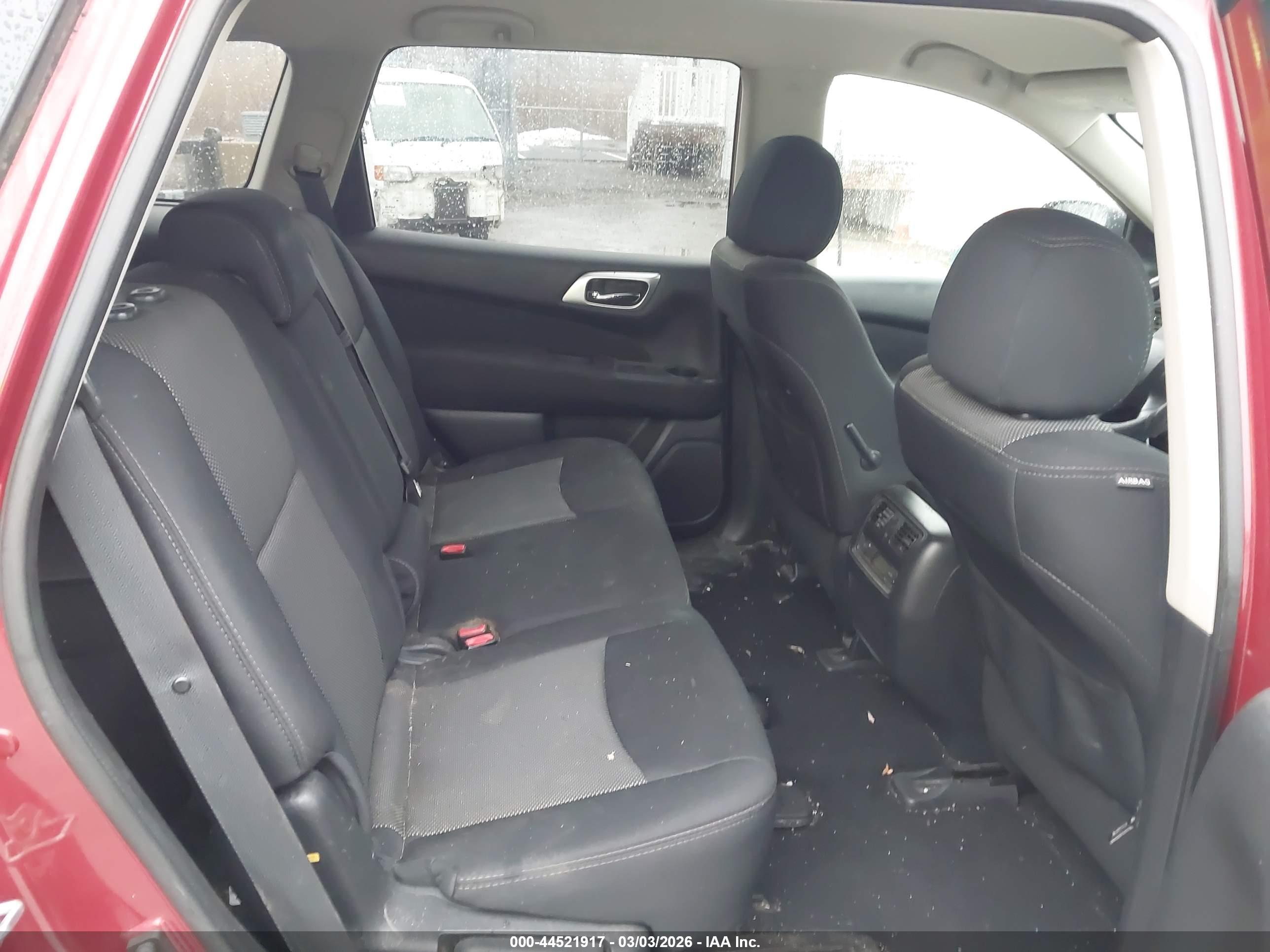 NISSAN PATHFINDER image 8