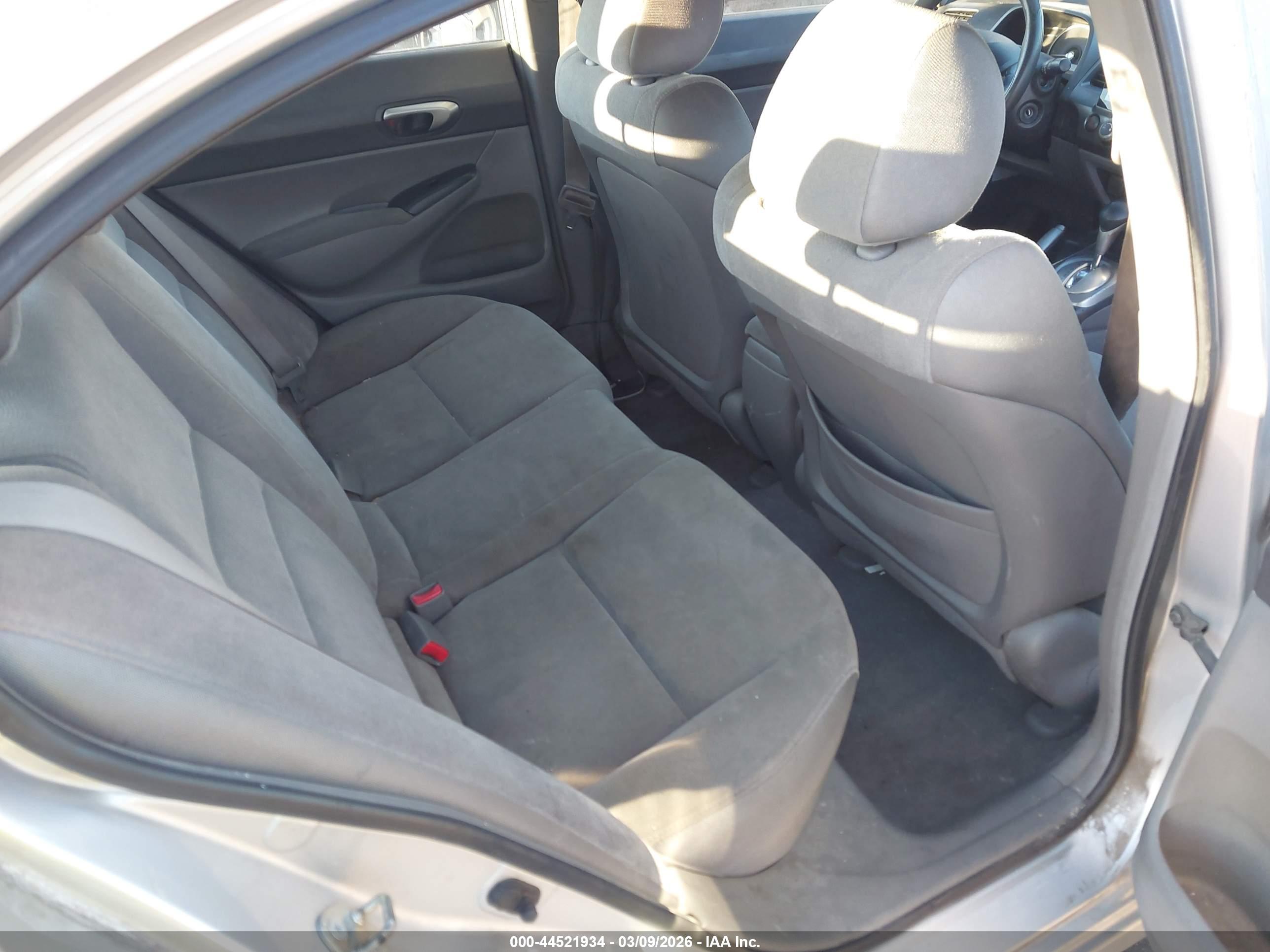 HONDA CIVIC image 8