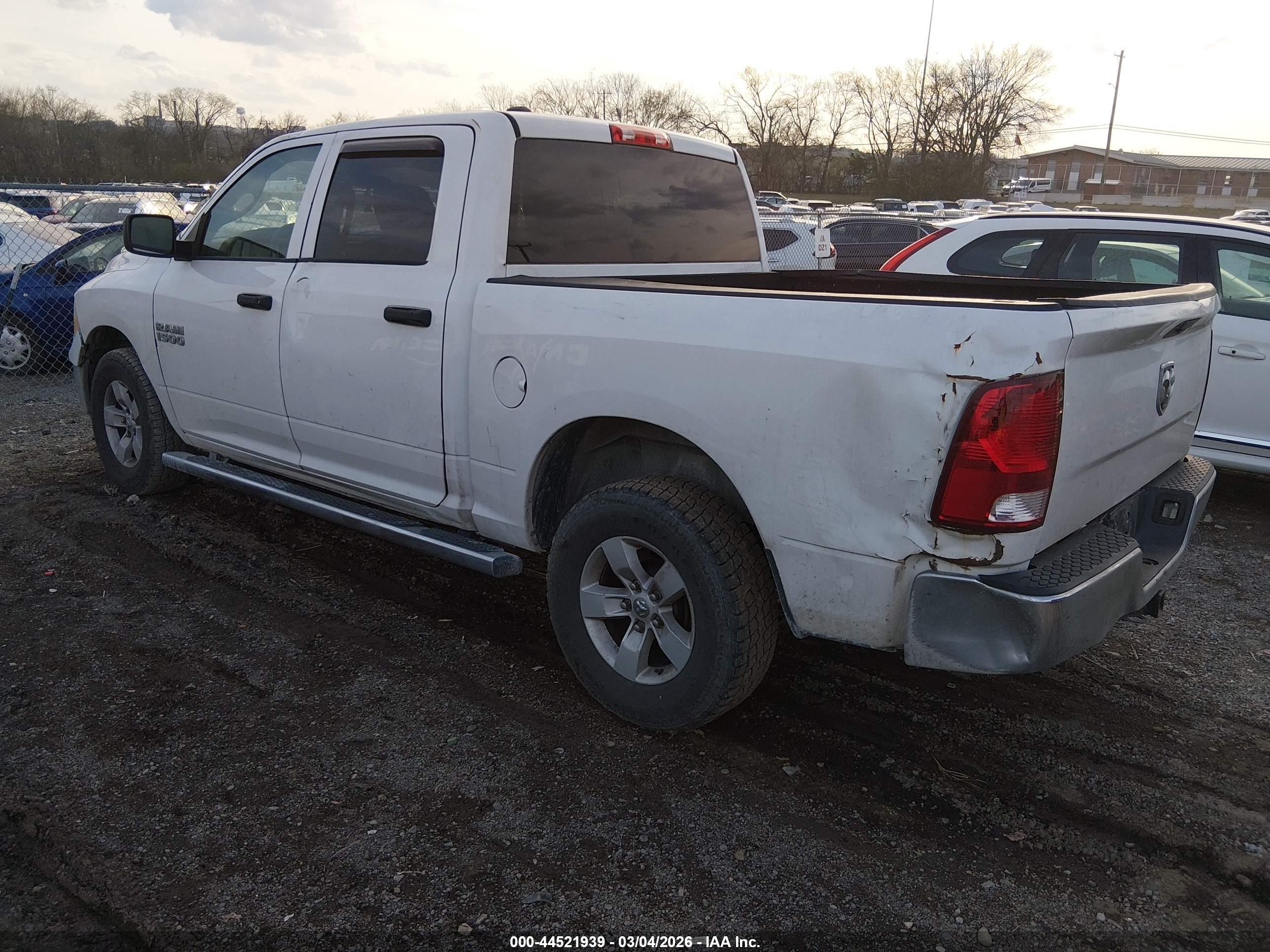 RAM 1500 image 3