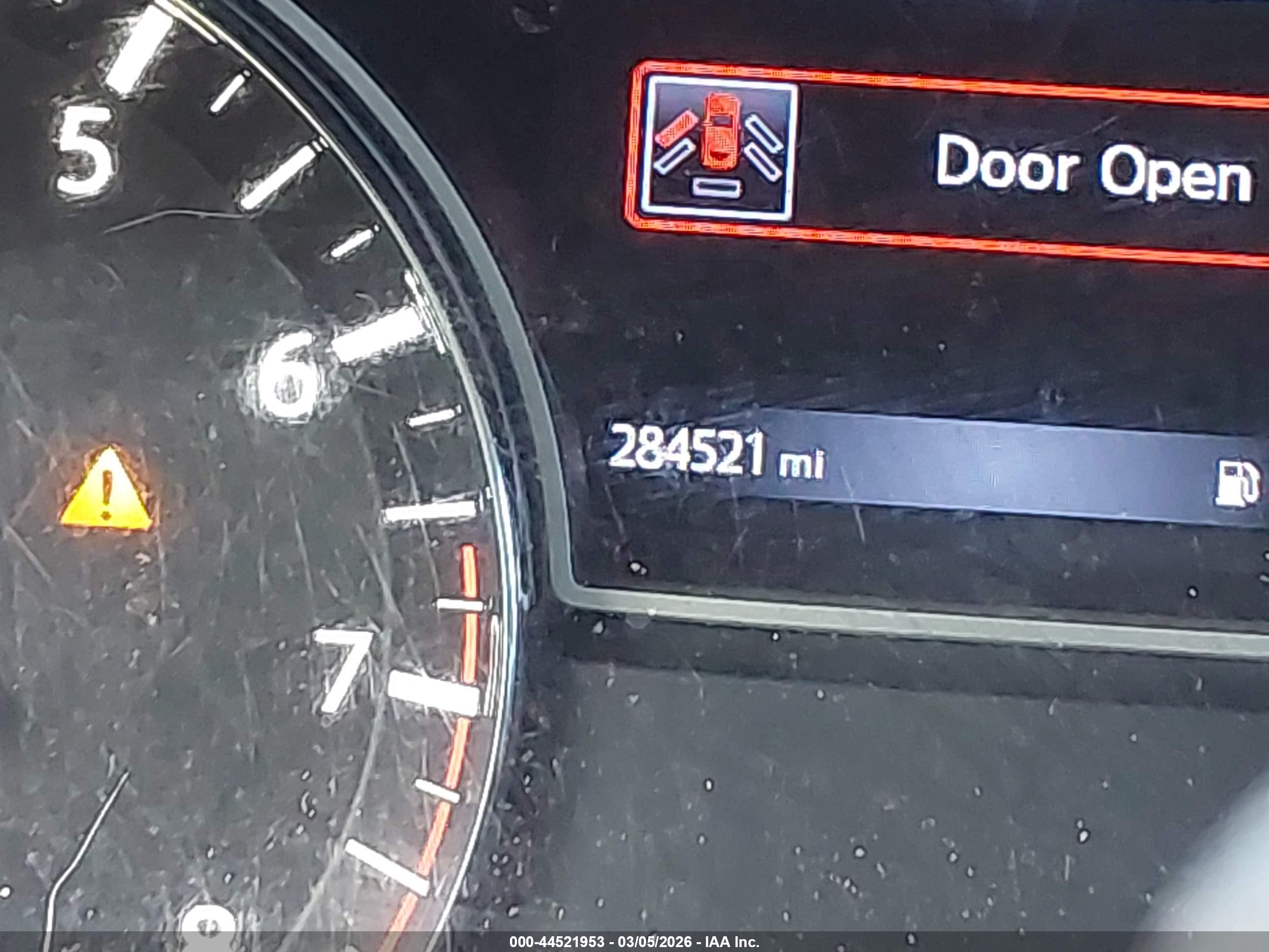 NISSAN ALTIMA image 7