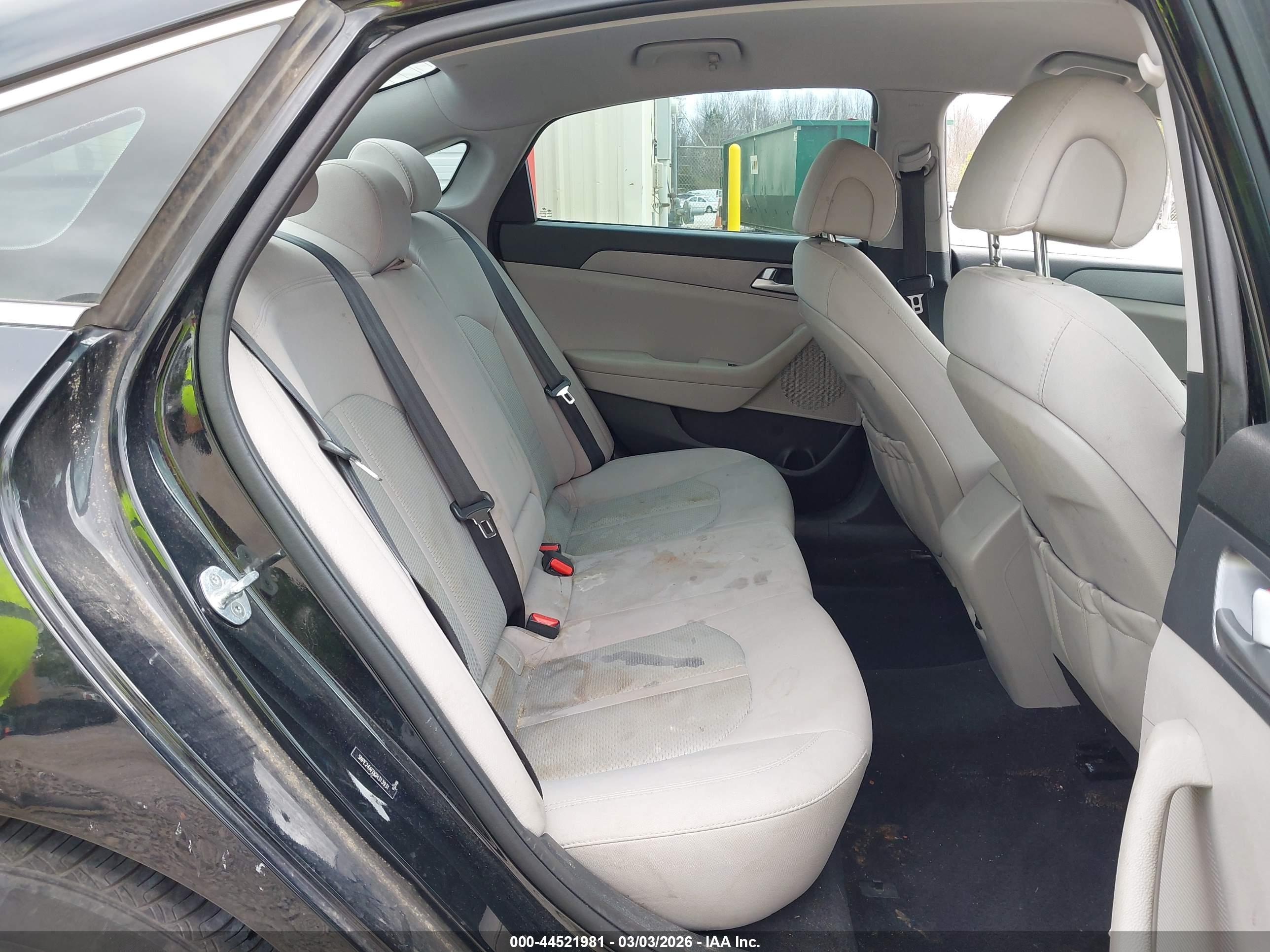 HYUNDAI SONATA image 8