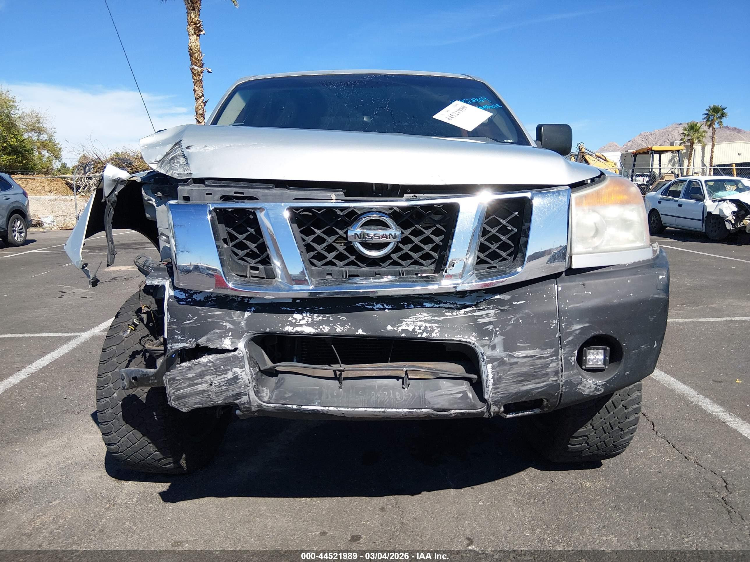 NISSAN TITAN image 6