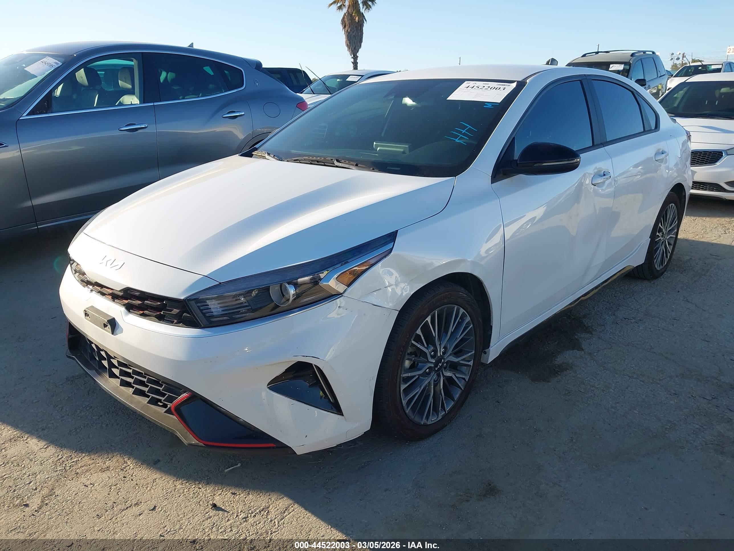 KIA FORTE image 2