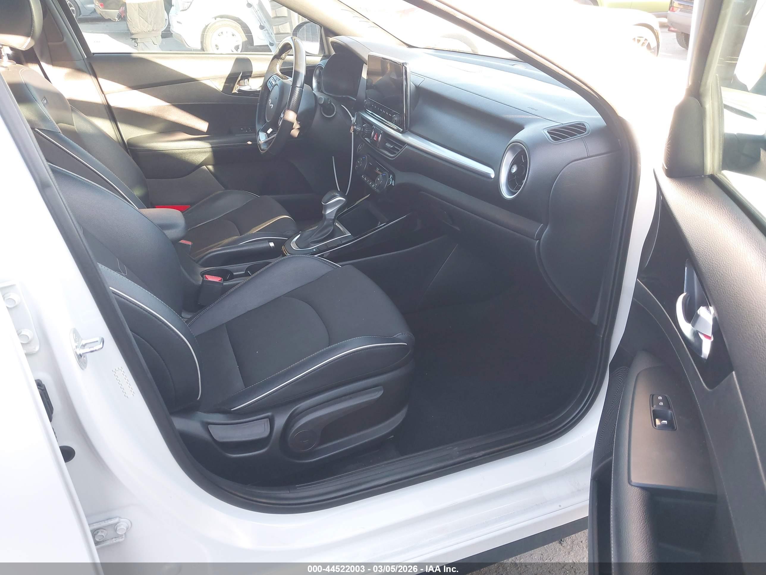 KIA FORTE image 5