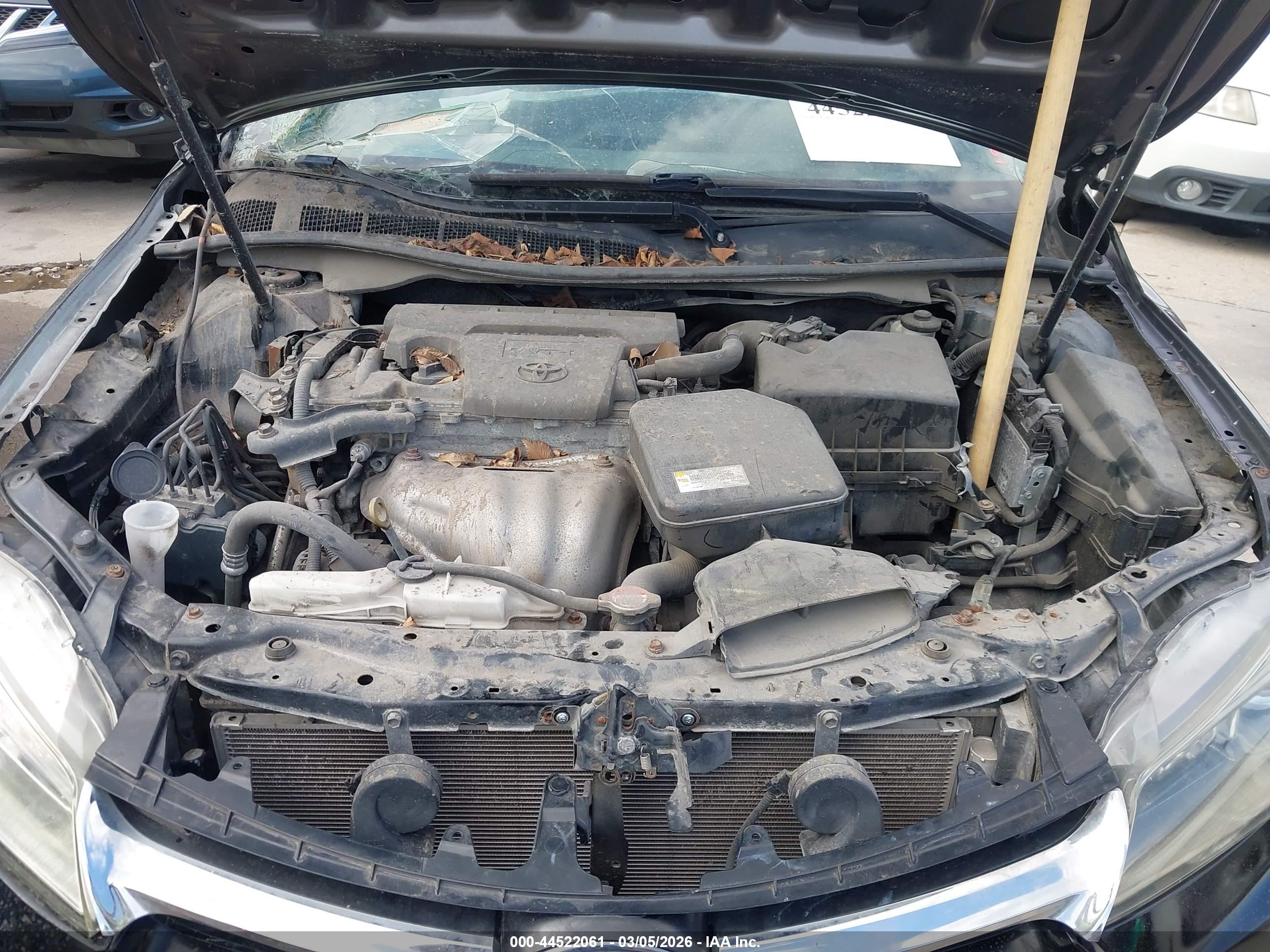 TOYOTA CAMRY image 10