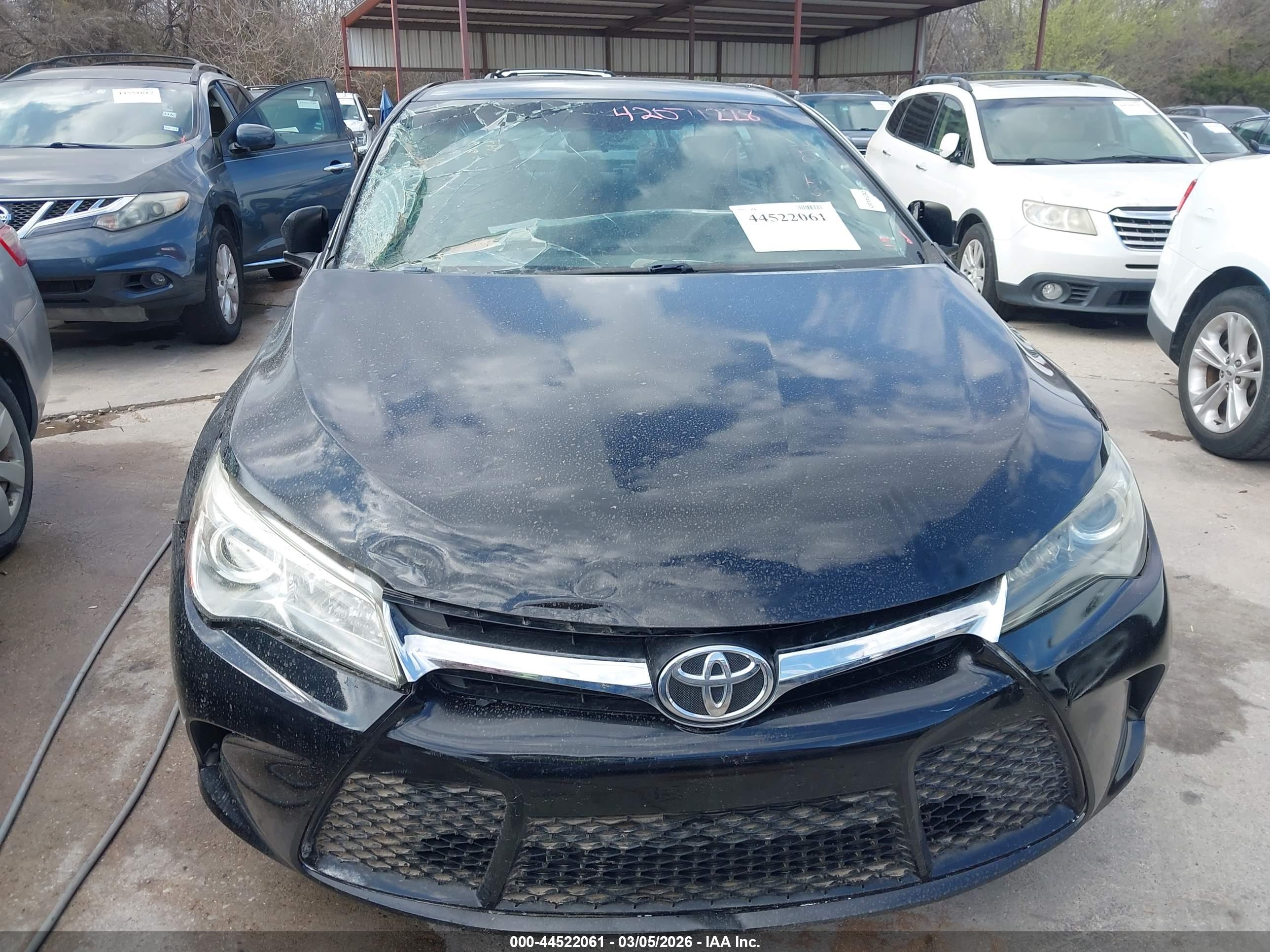 TOYOTA CAMRY image 6