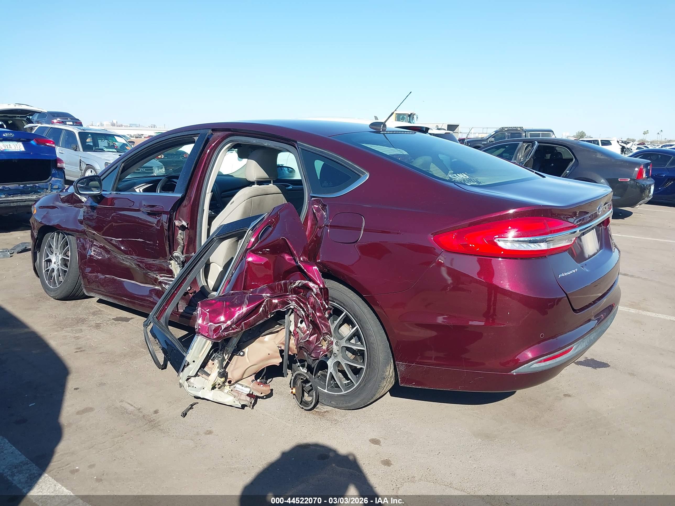 FORD FUSION image 3