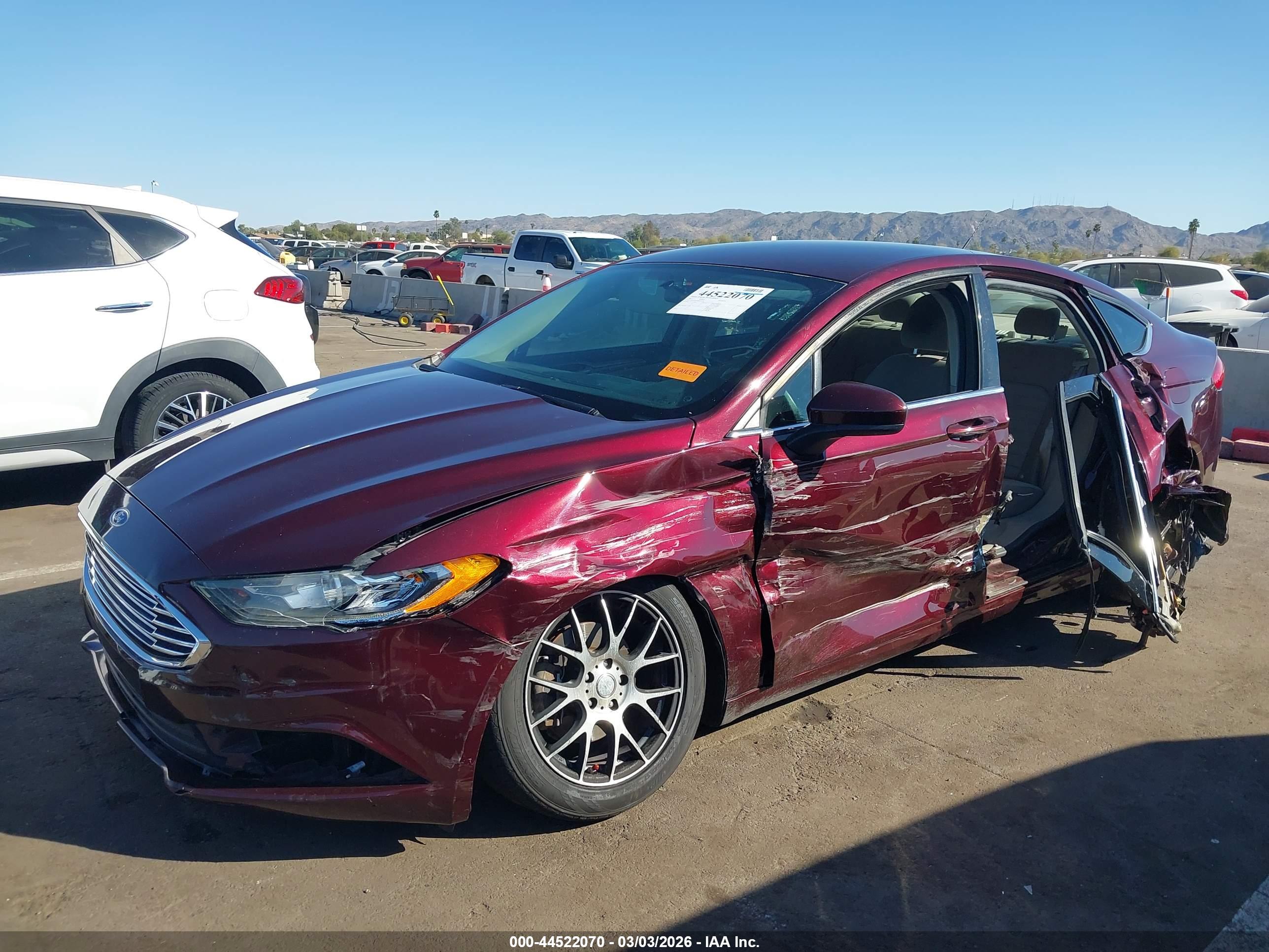 FORD FUSION image 6