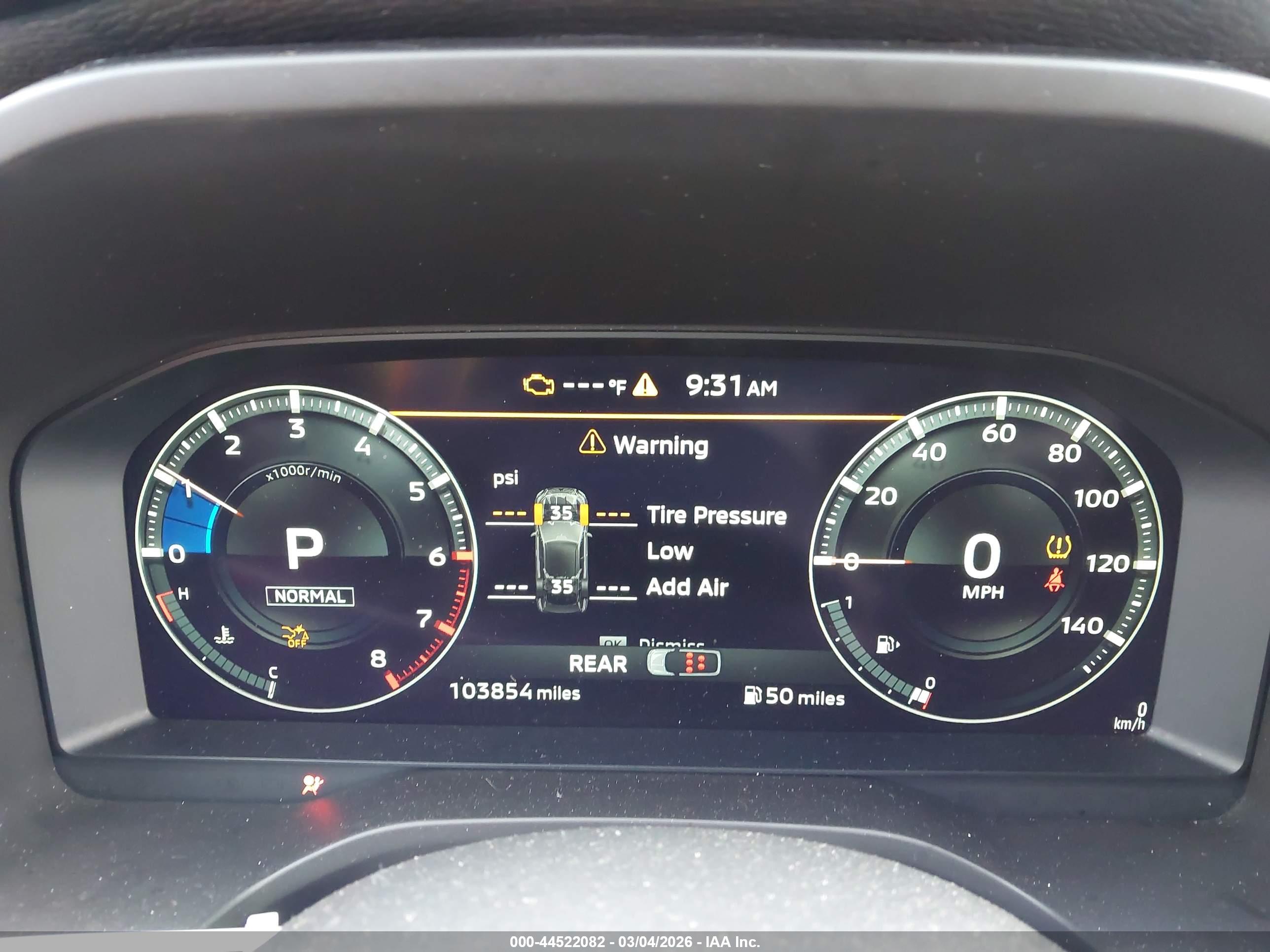 MITSUBISHI OUTLANDER image 7