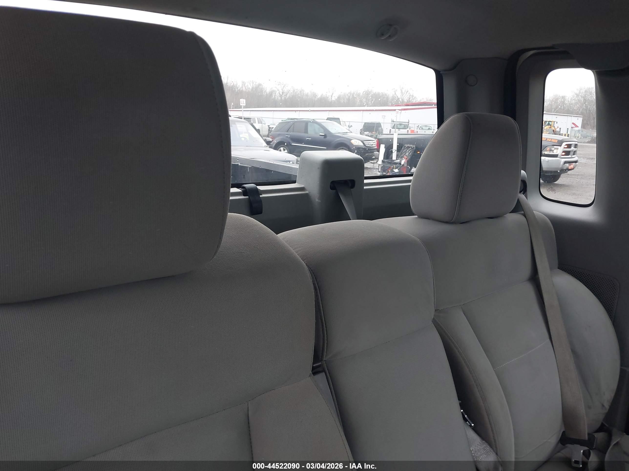 FORD F-150 image 8