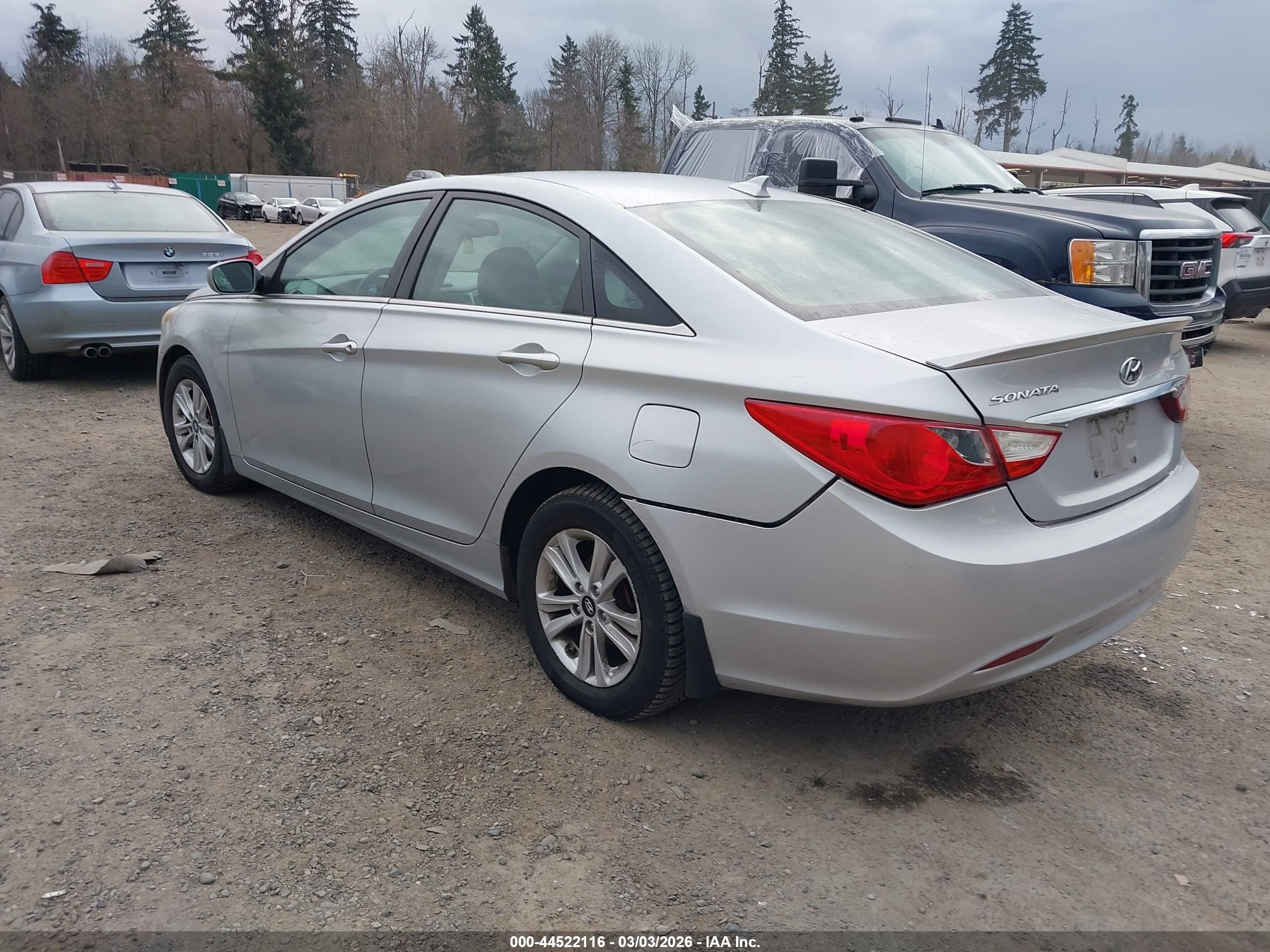 HYUNDAI SONATA image 3
