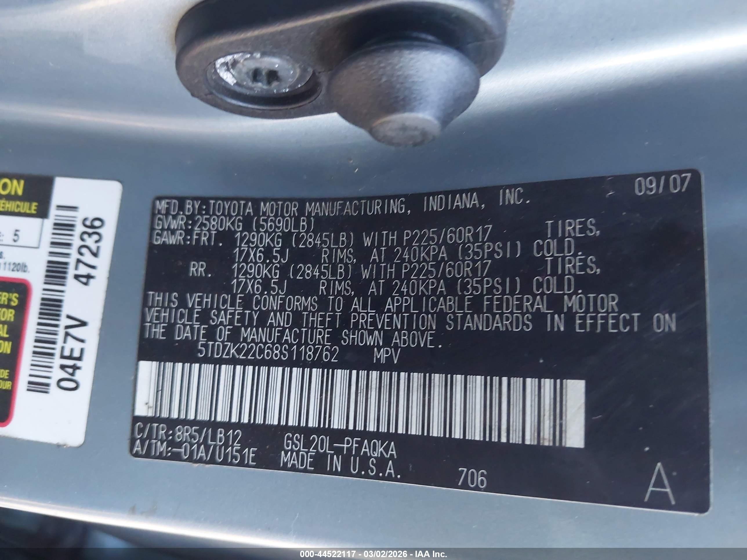 TOYOTA SIENNA image 9