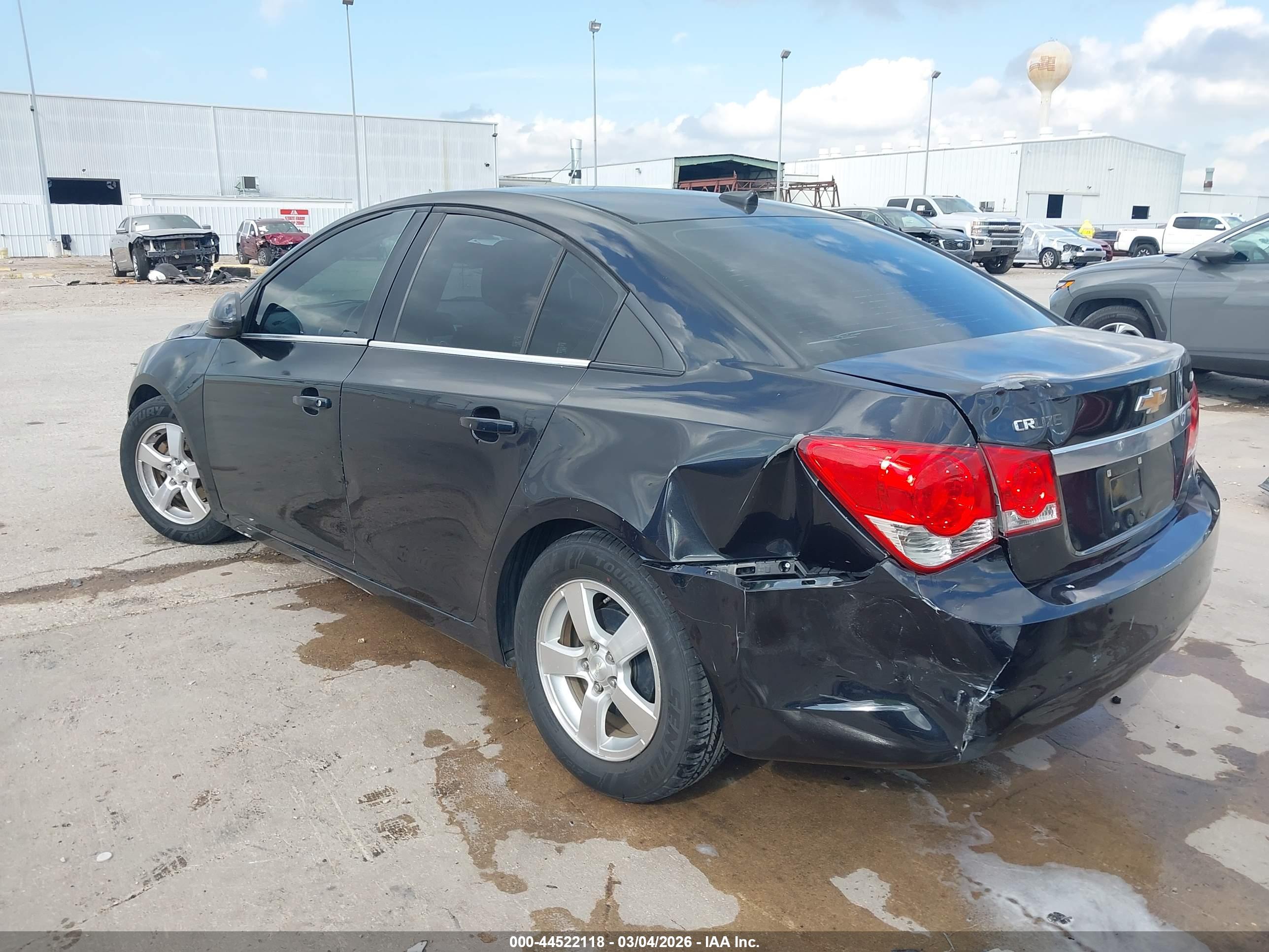 CHEVROLET CRUZE image 3