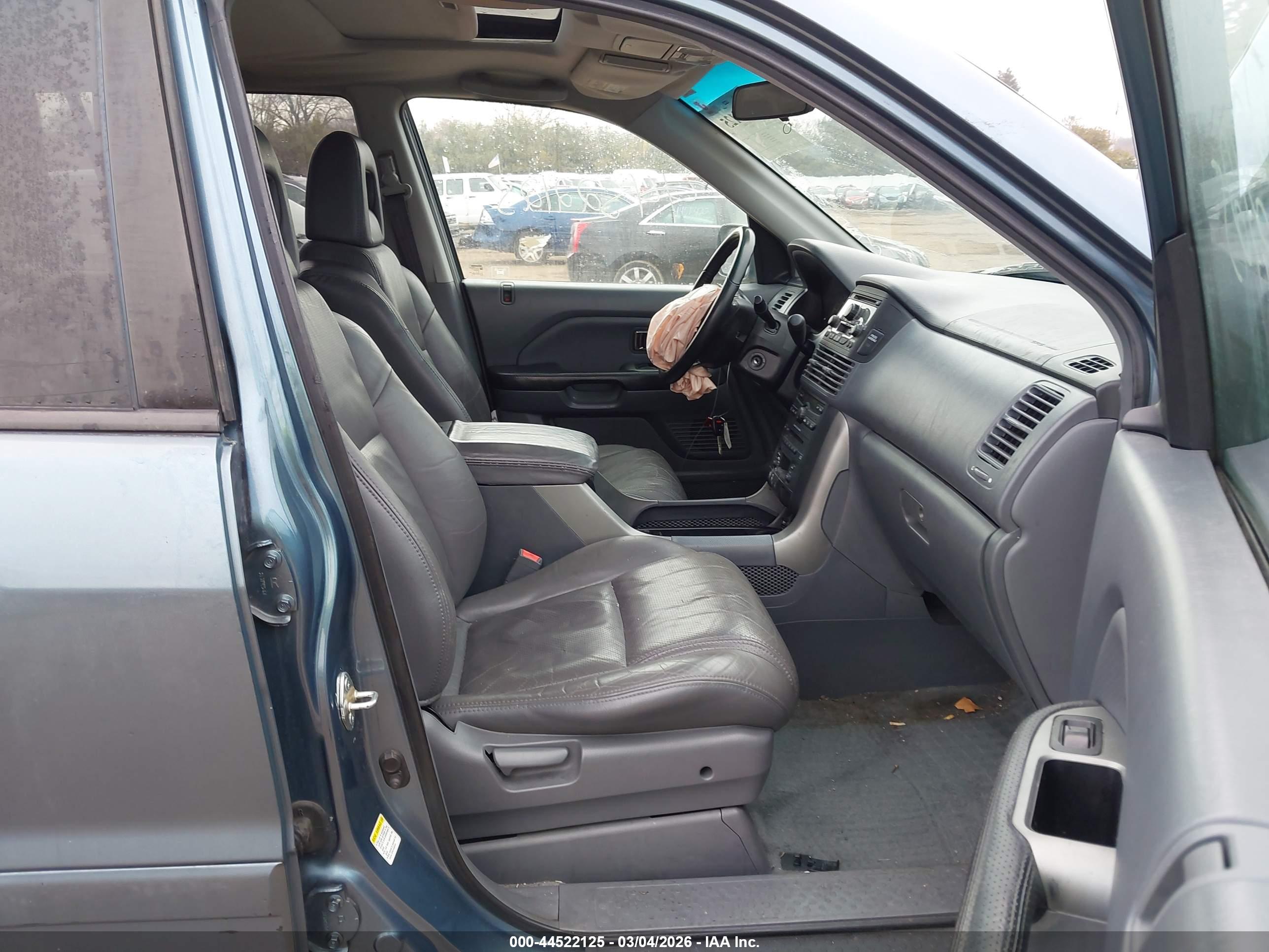 HONDA PILOT image 5