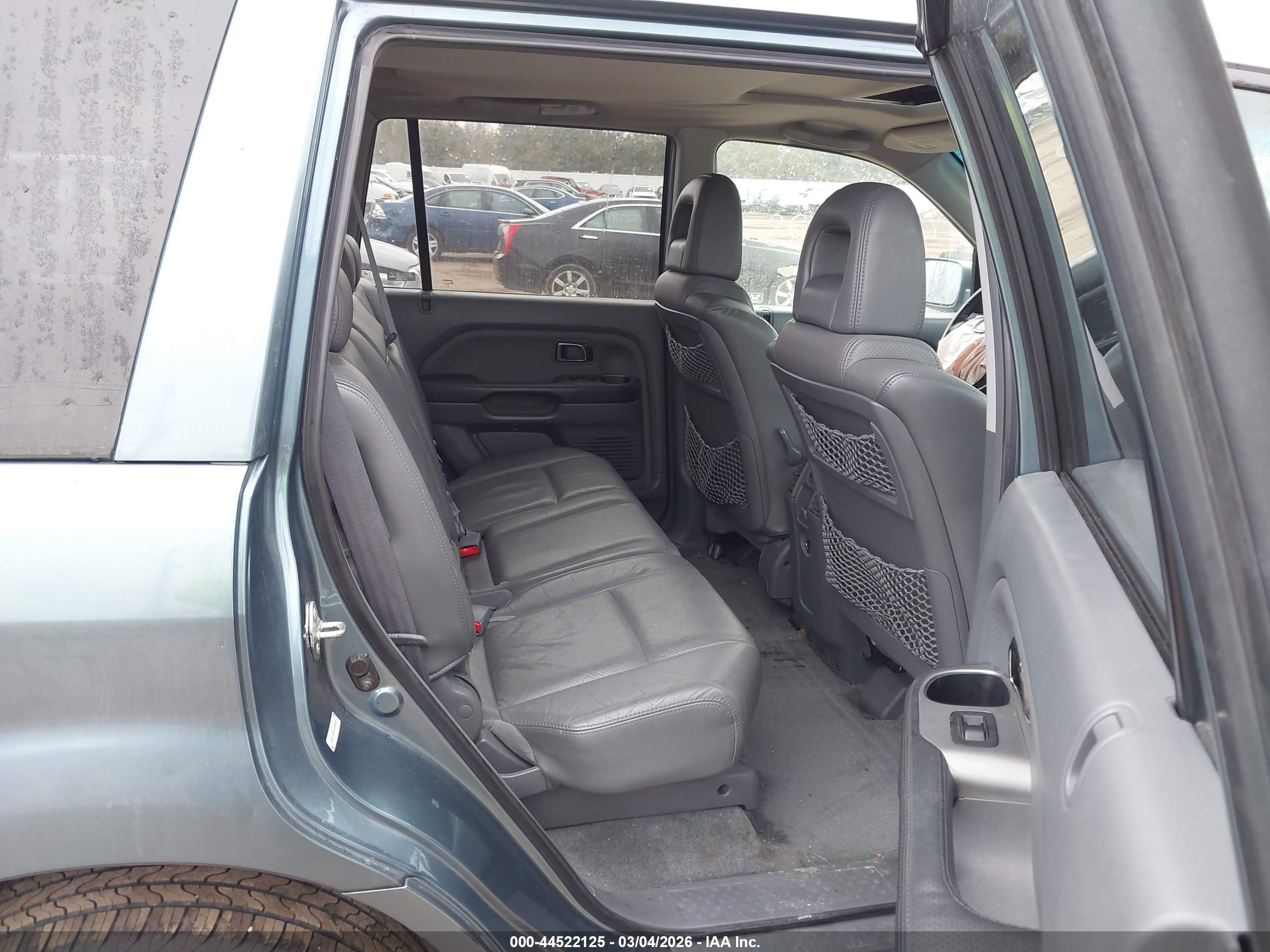 HONDA PILOT image 8